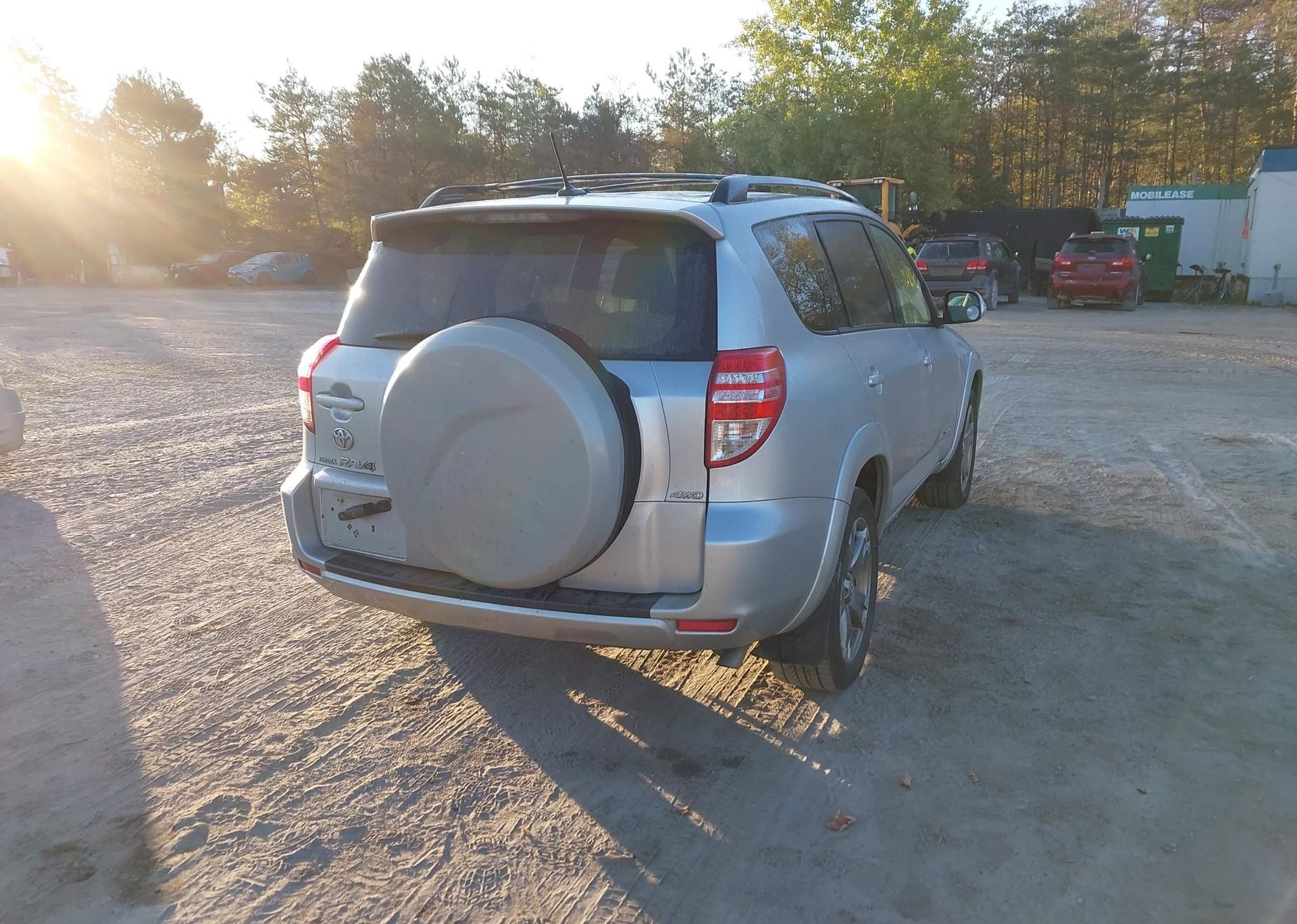 2010 TOYOTA RAV4 SPORT V6