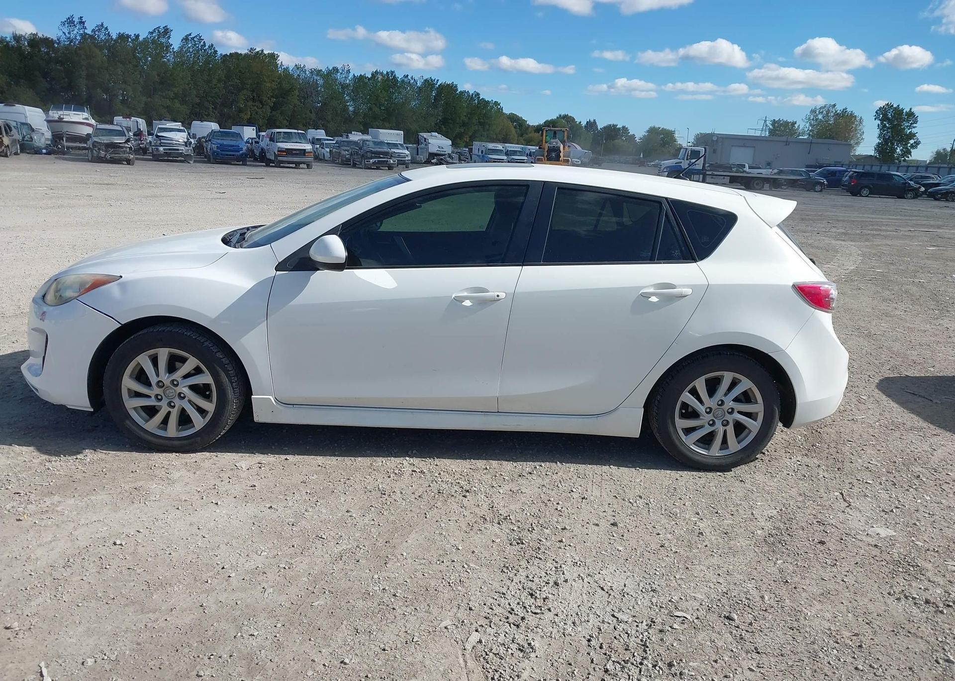 2012 MAZDA MAZDA3