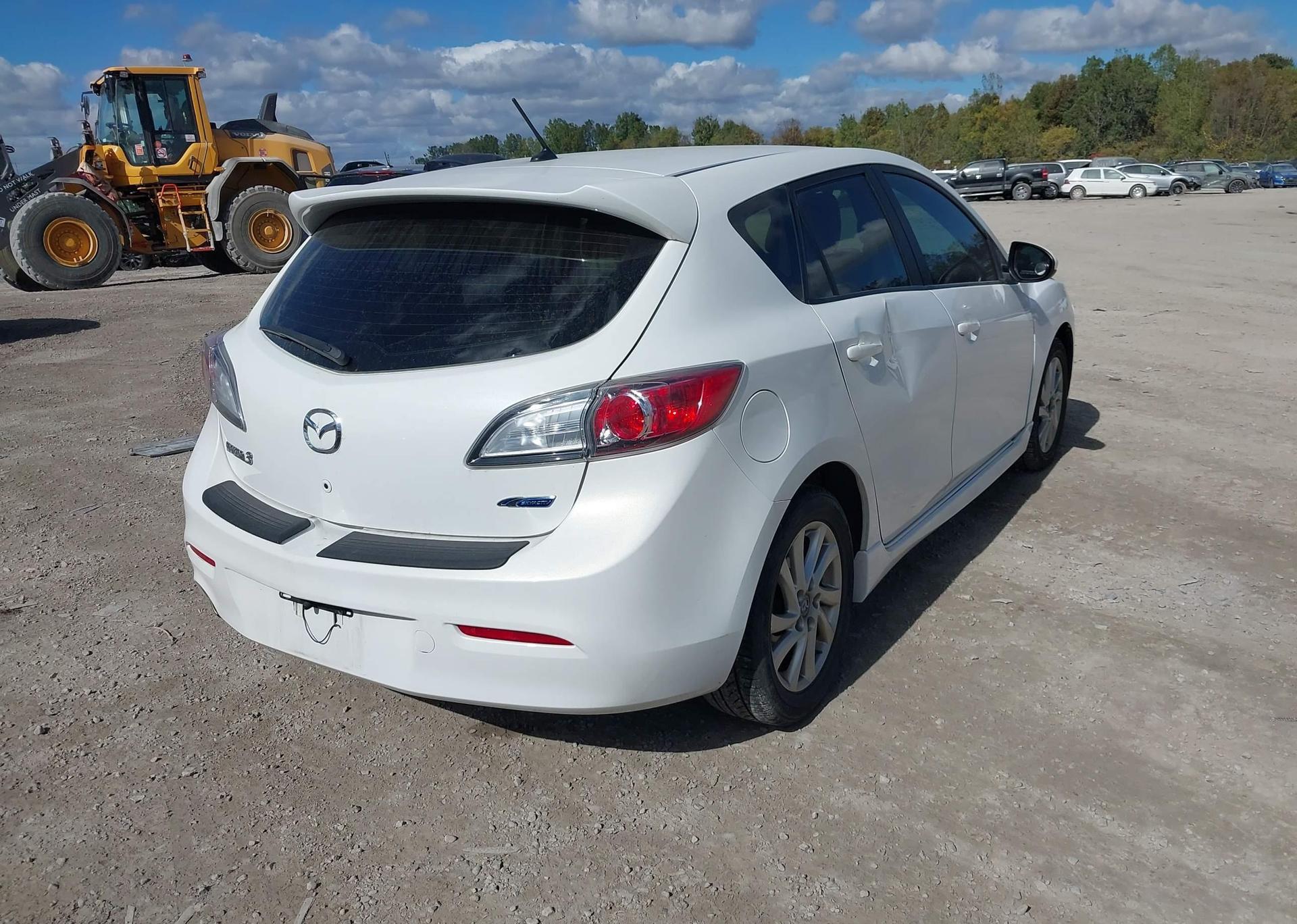 2012 MAZDA MAZDA3