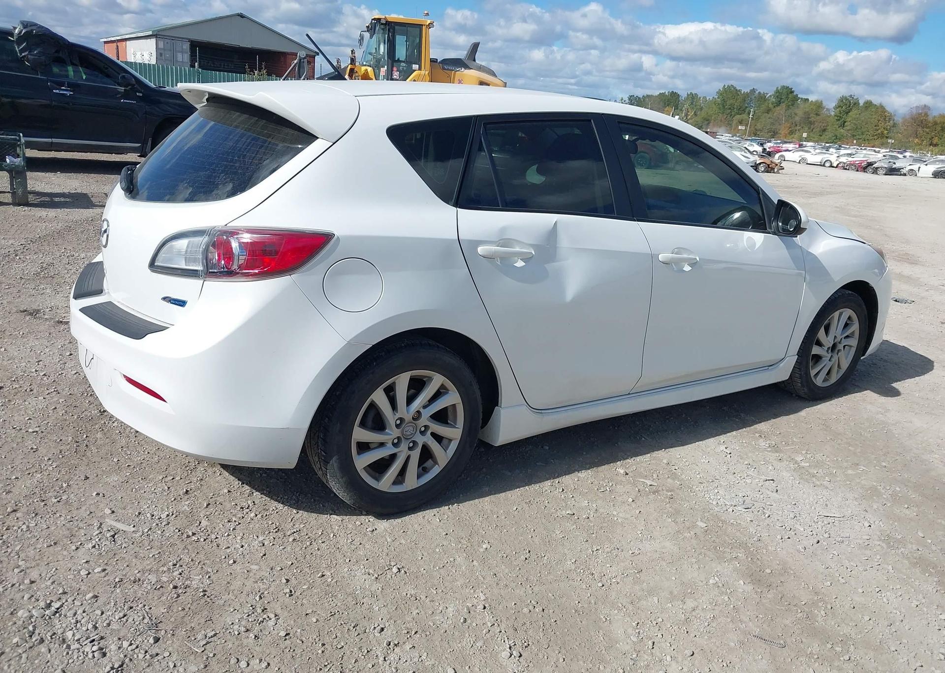 2012 MAZDA MAZDA3
