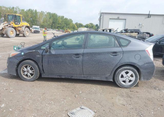 2011 TOYOTA PRIUS