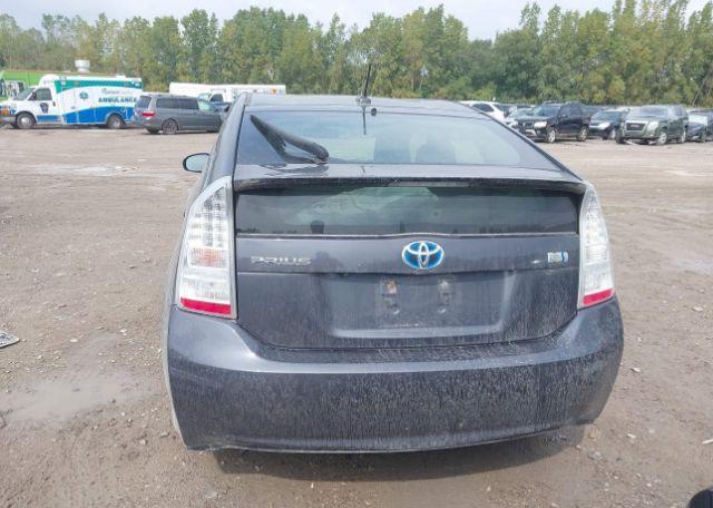 2011 TOYOTA PRIUS