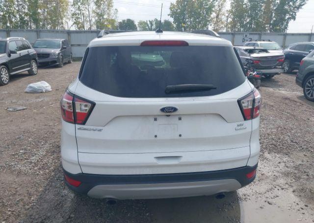 2018 FORD ESCAPE SE