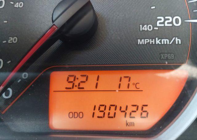 2013 TOYOTA YARIS LE