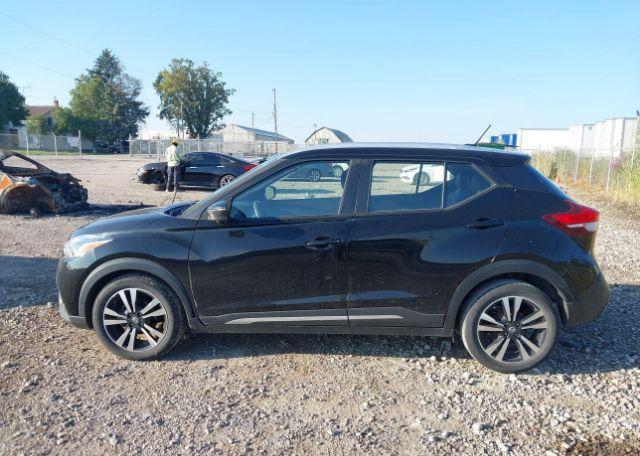 2019 NISSAN KICKS S