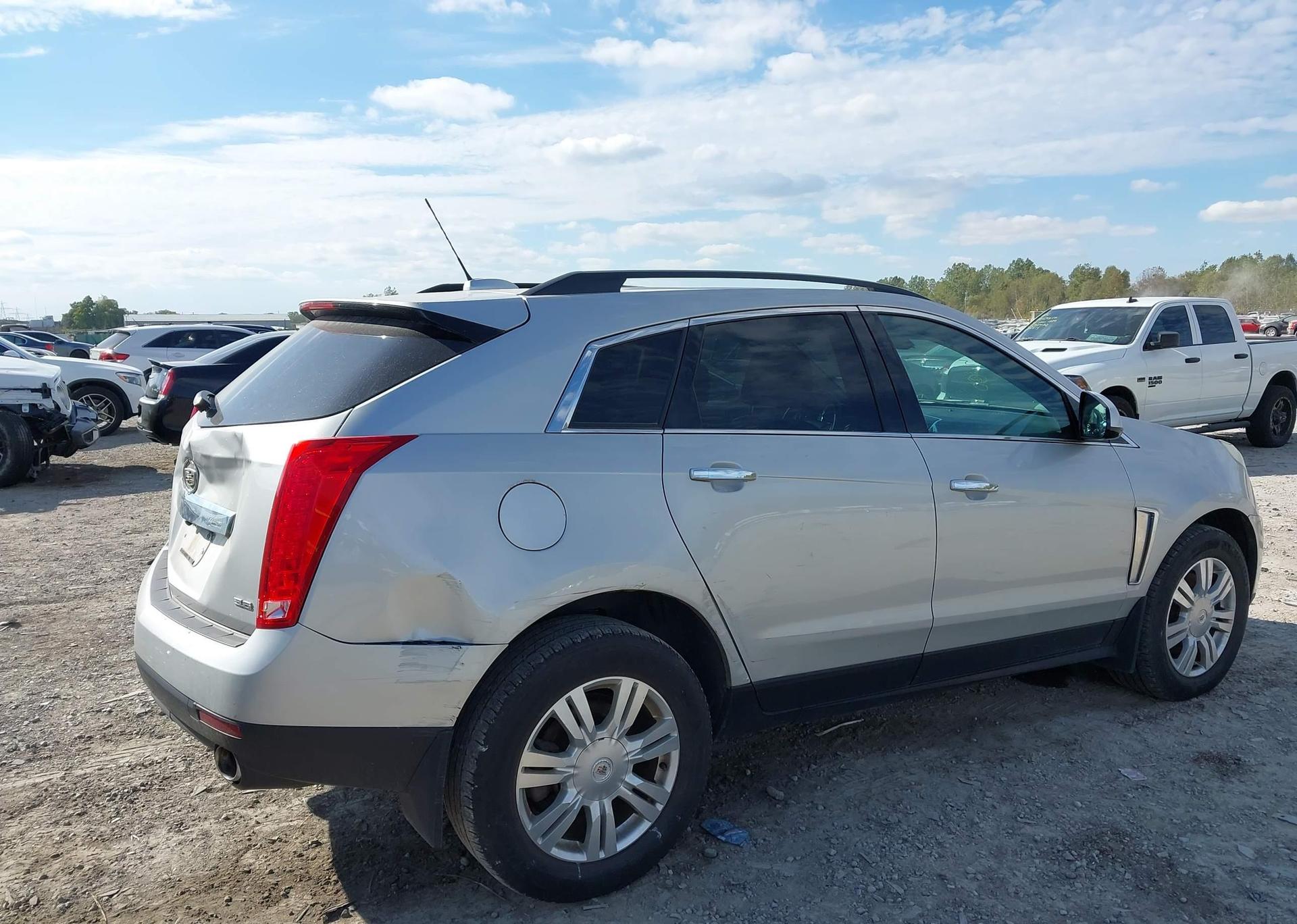 2015 CADILLAC SRX