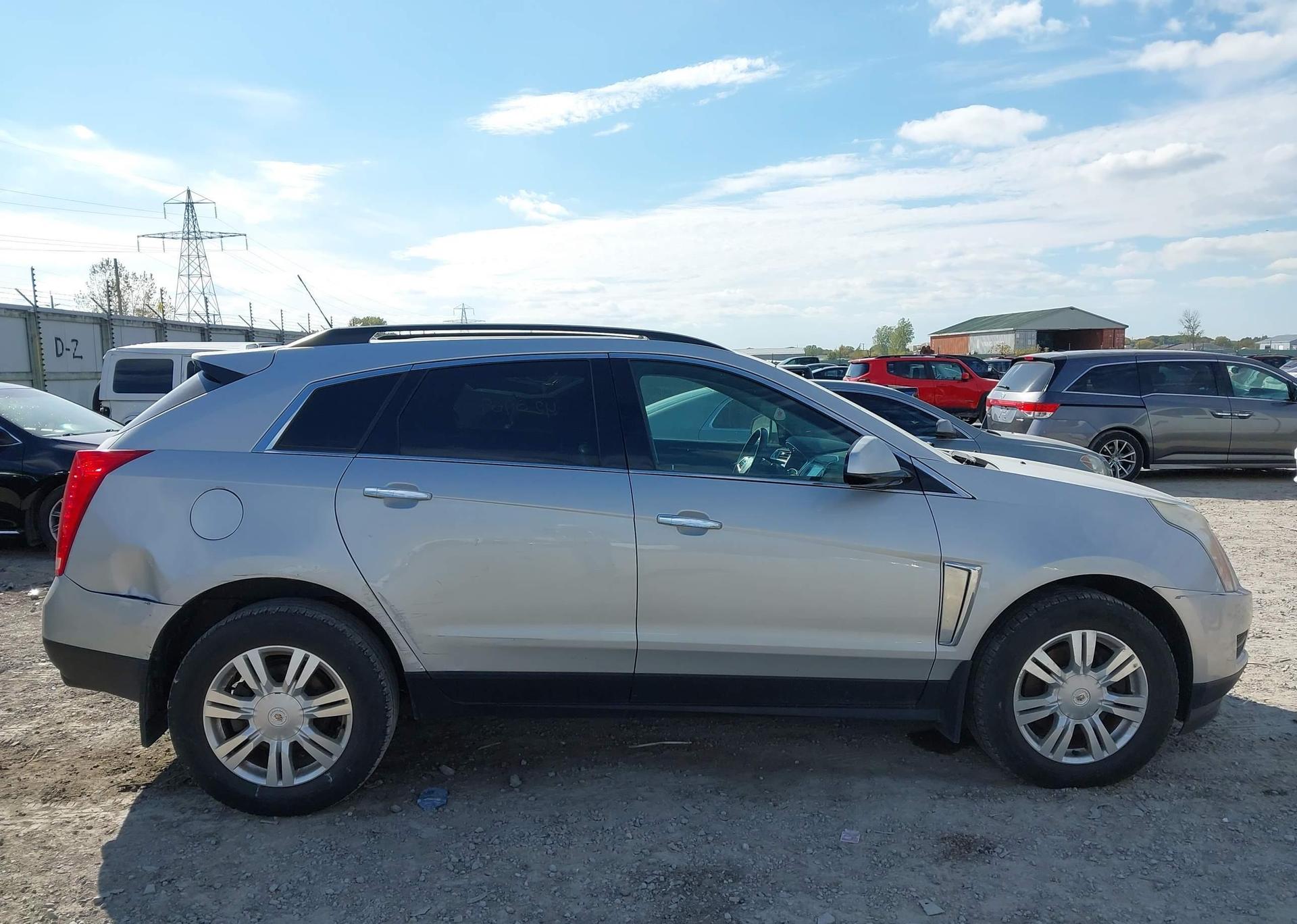 2015 CADILLAC SRX