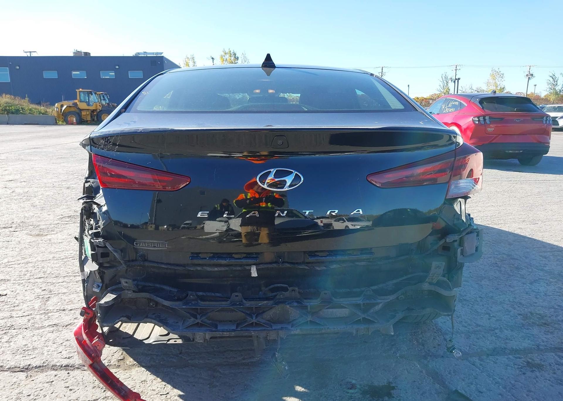 2020 HYUNDAI ELANTRA LUXURY