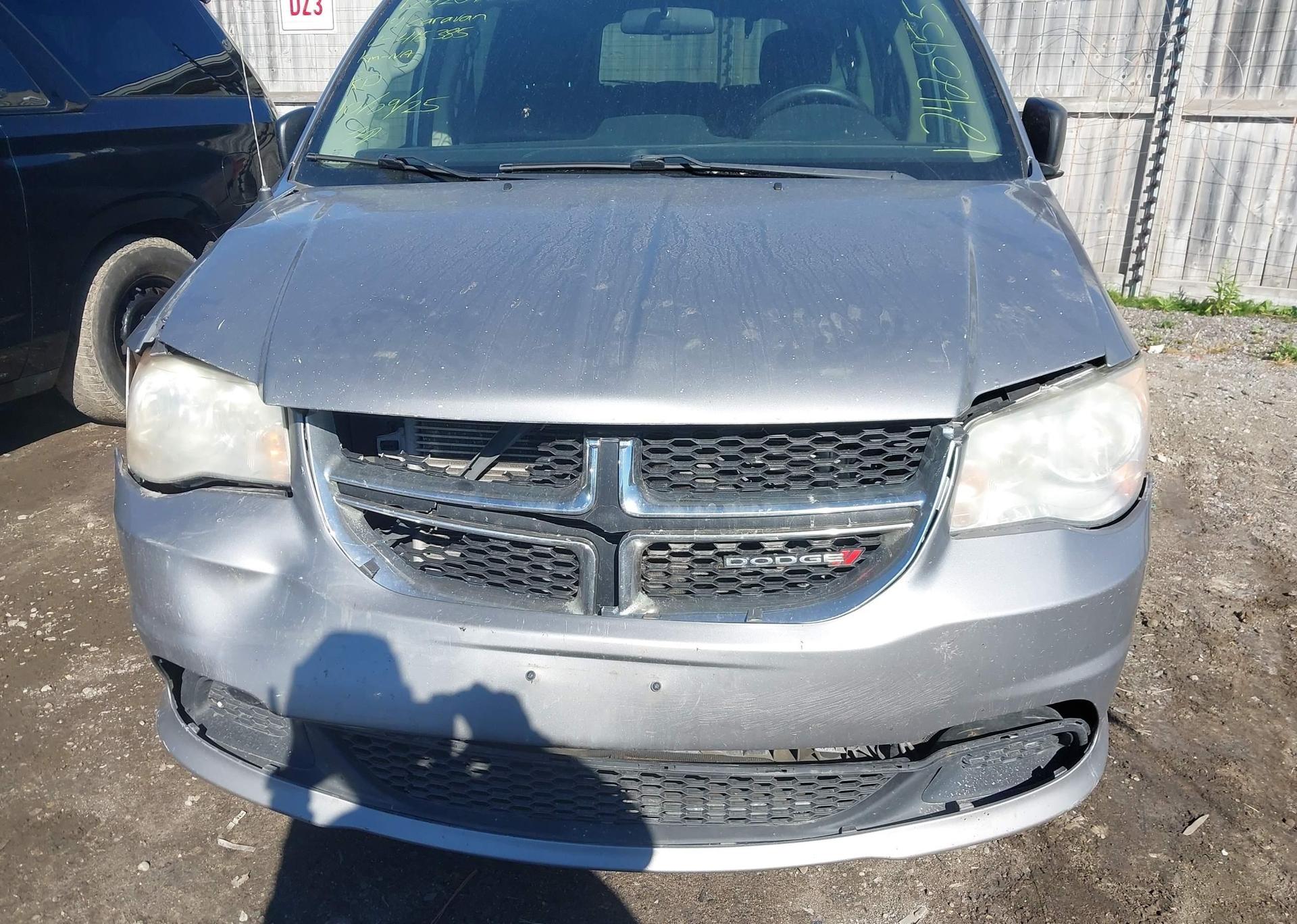 2014 DODGE GRAND CARAVAN SE