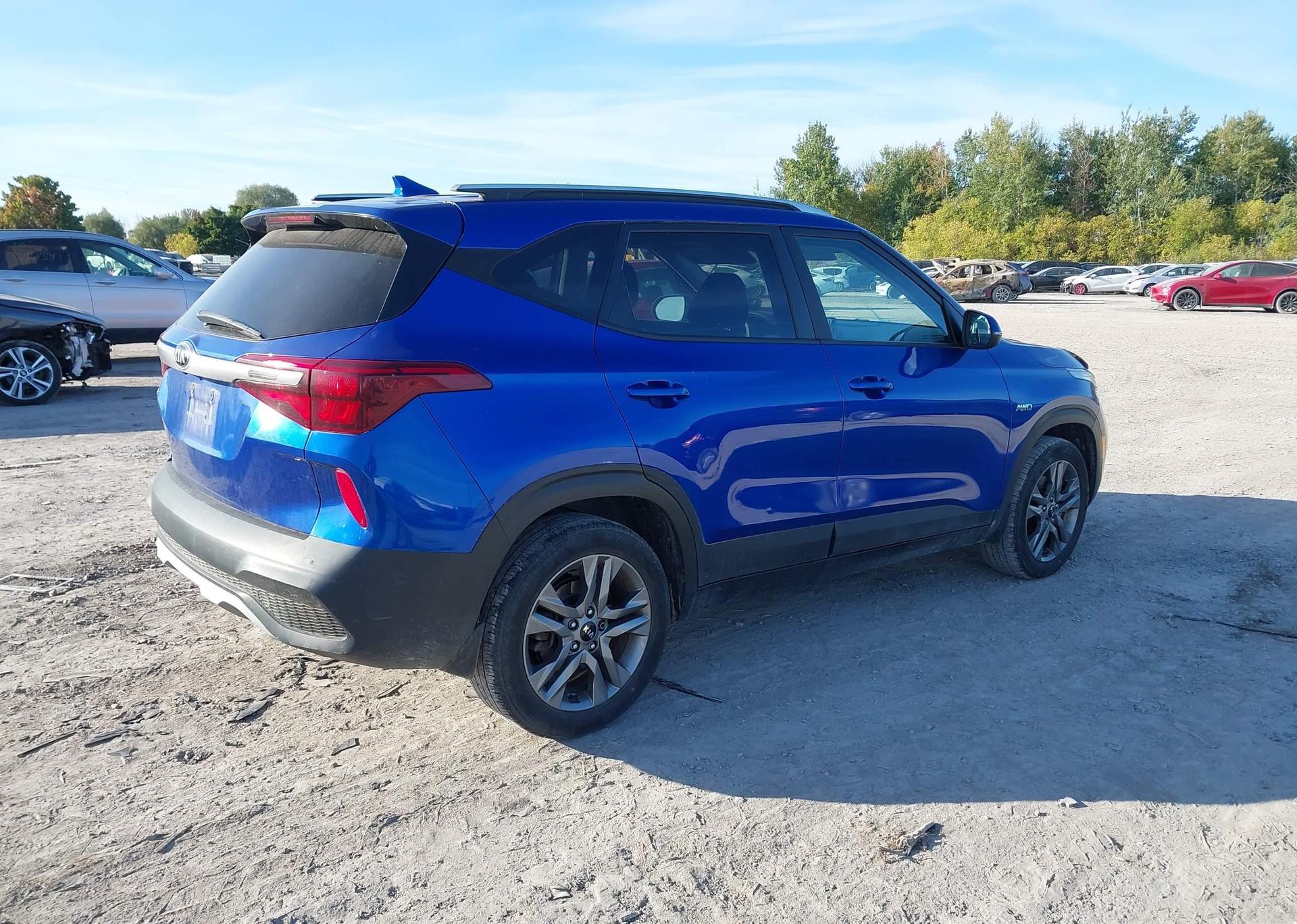 2021 KIA SELTOS LX