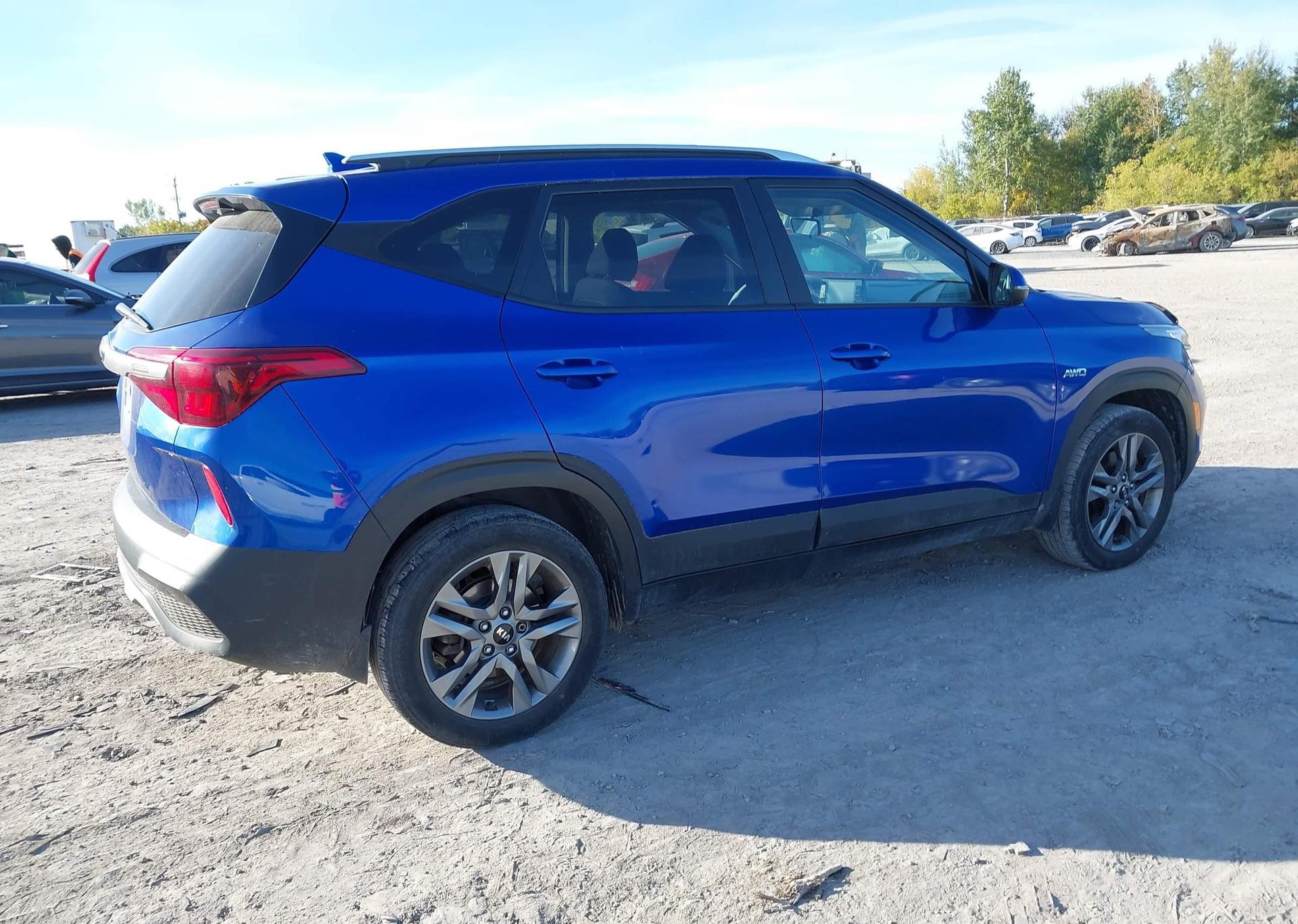 2021 KIA SELTOS LX