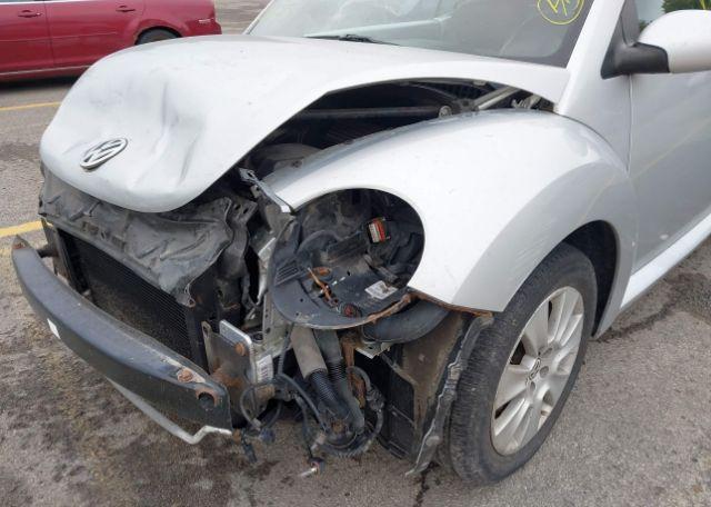 2008 VOLKSWAGEN NEW BEETLE 2.5L TRENDLINE