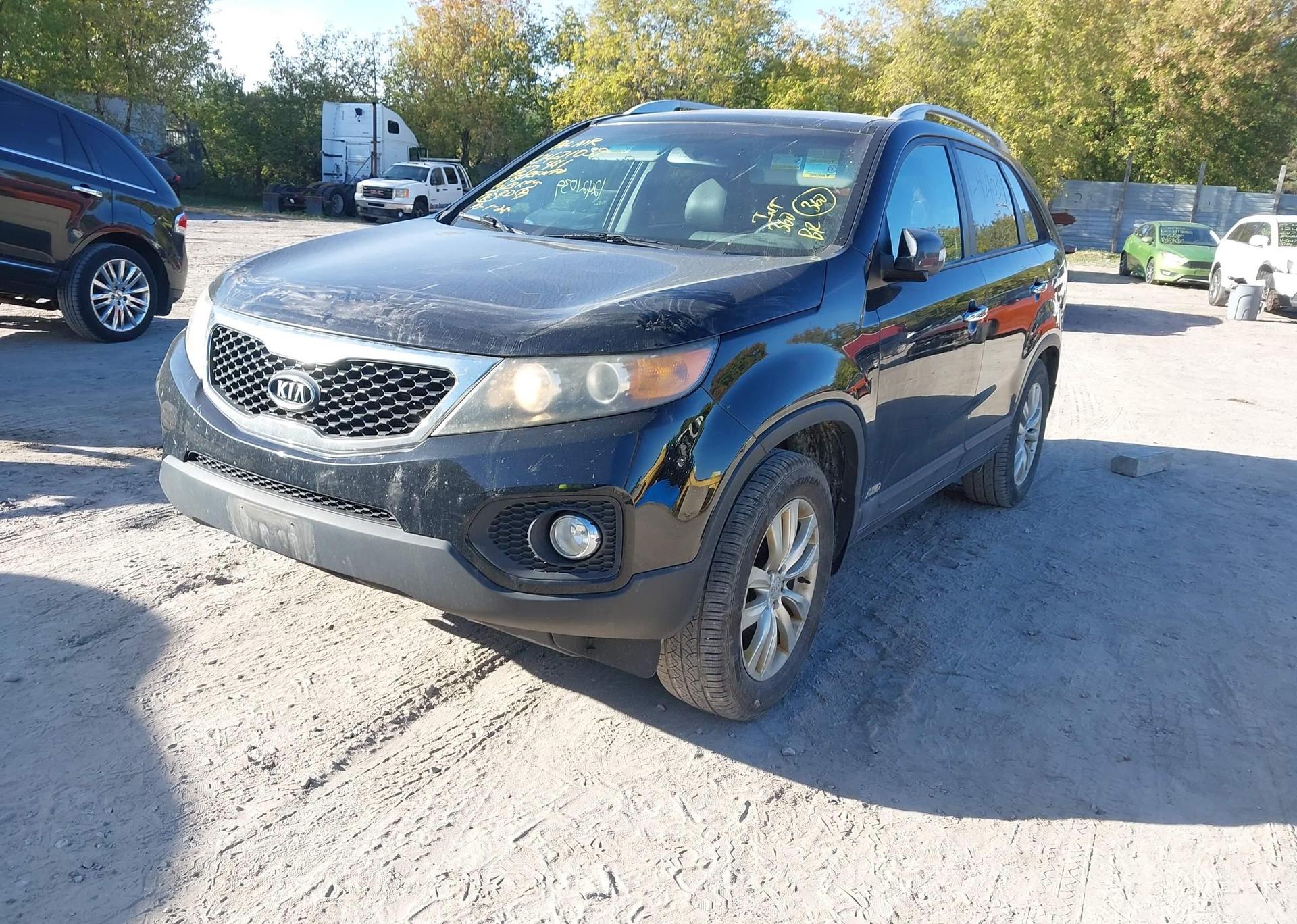 2011 KIA SORENTO
