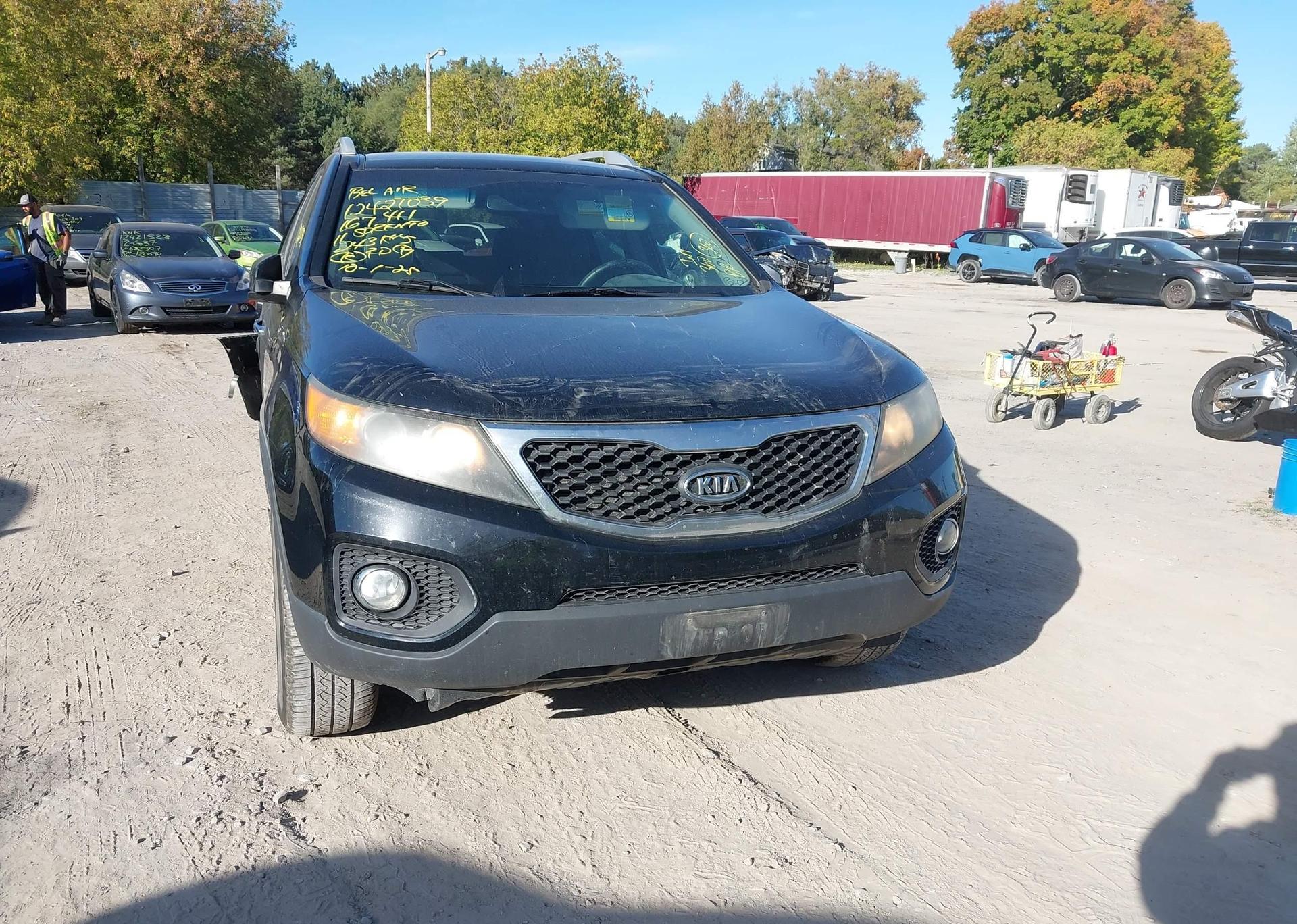 2011 KIA SORENTO