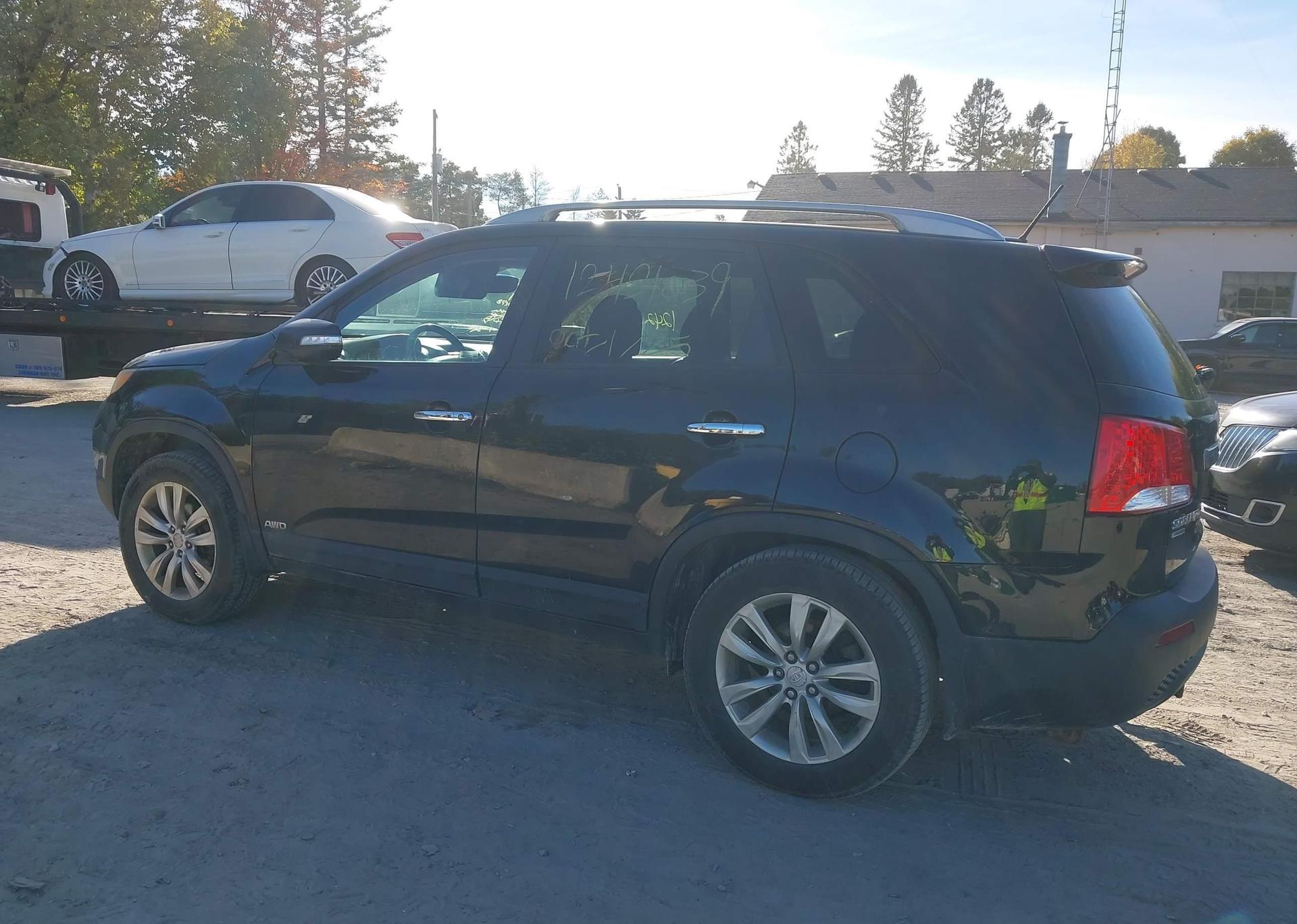 2011 KIA SORENTO