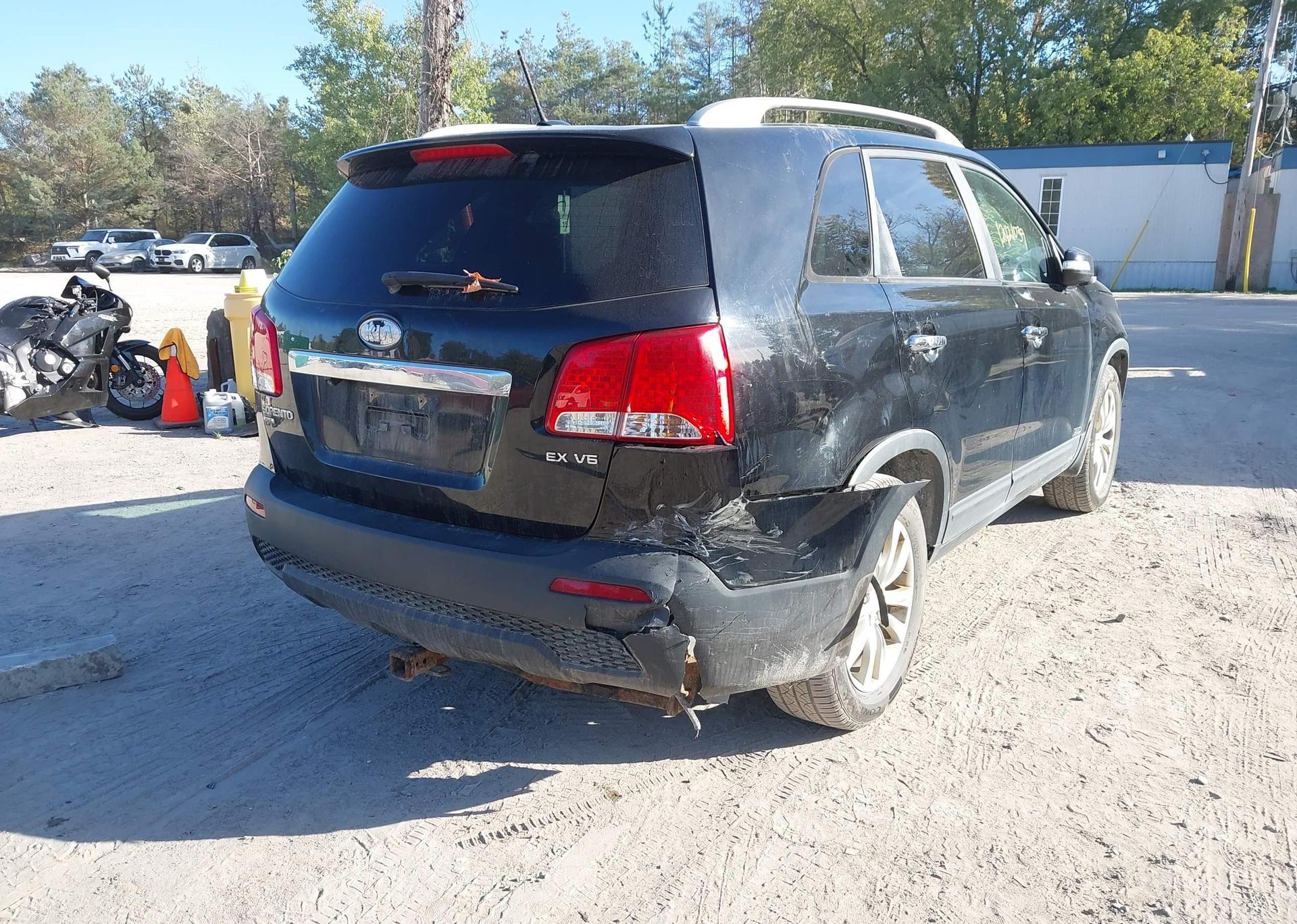 2011 KIA SORENTO