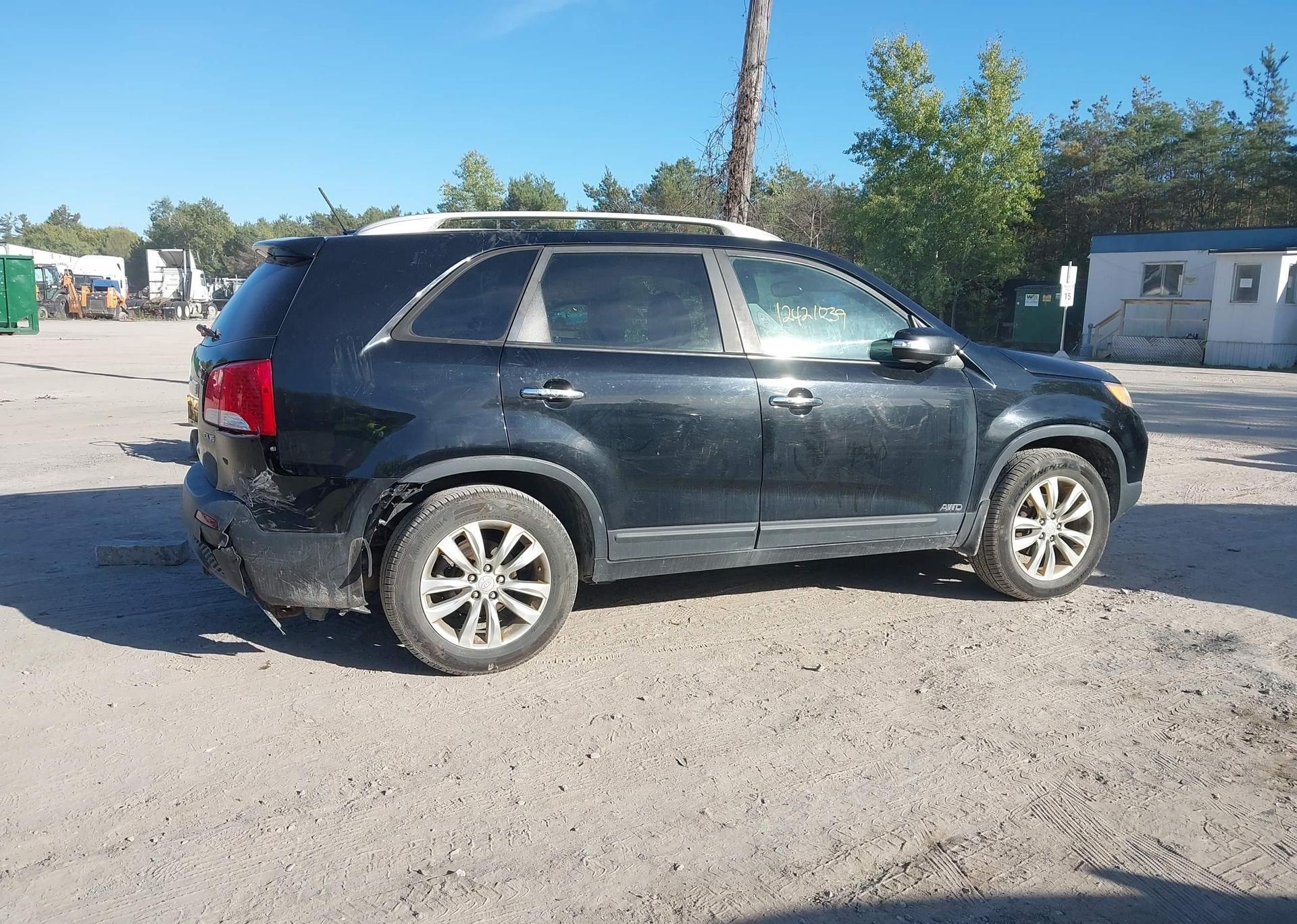 2011 KIA SORENTO