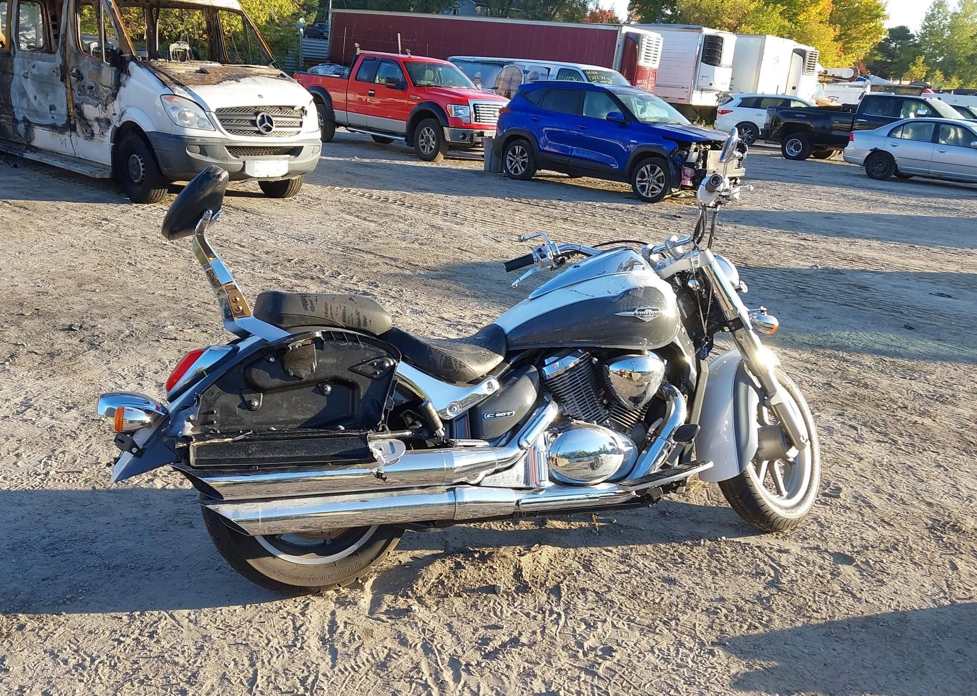 2013 SUZUKI VL1500