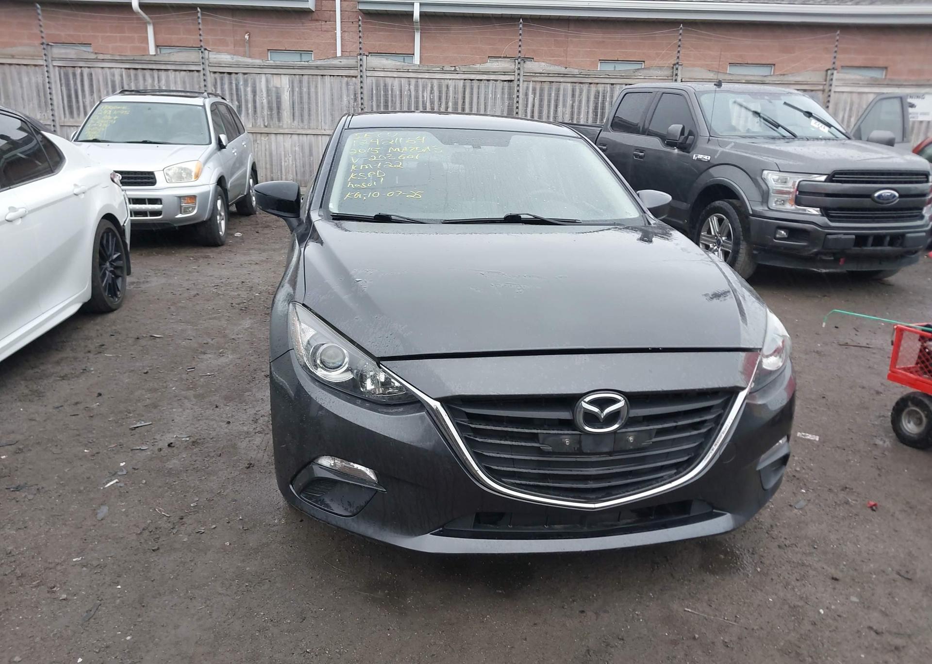 2015 MAZDA MAZDA3 GS