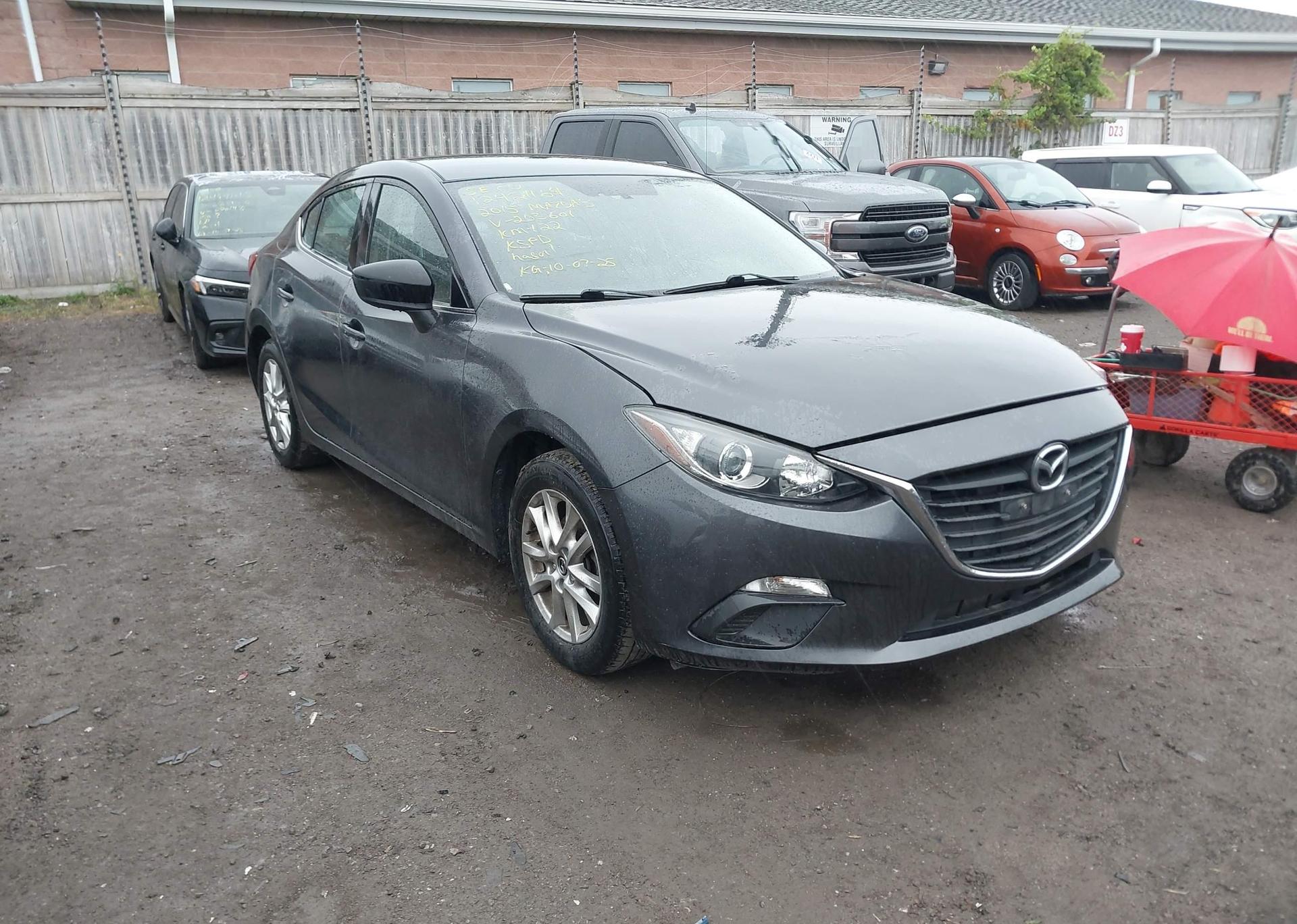 2015 MAZDA MAZDA3 GS