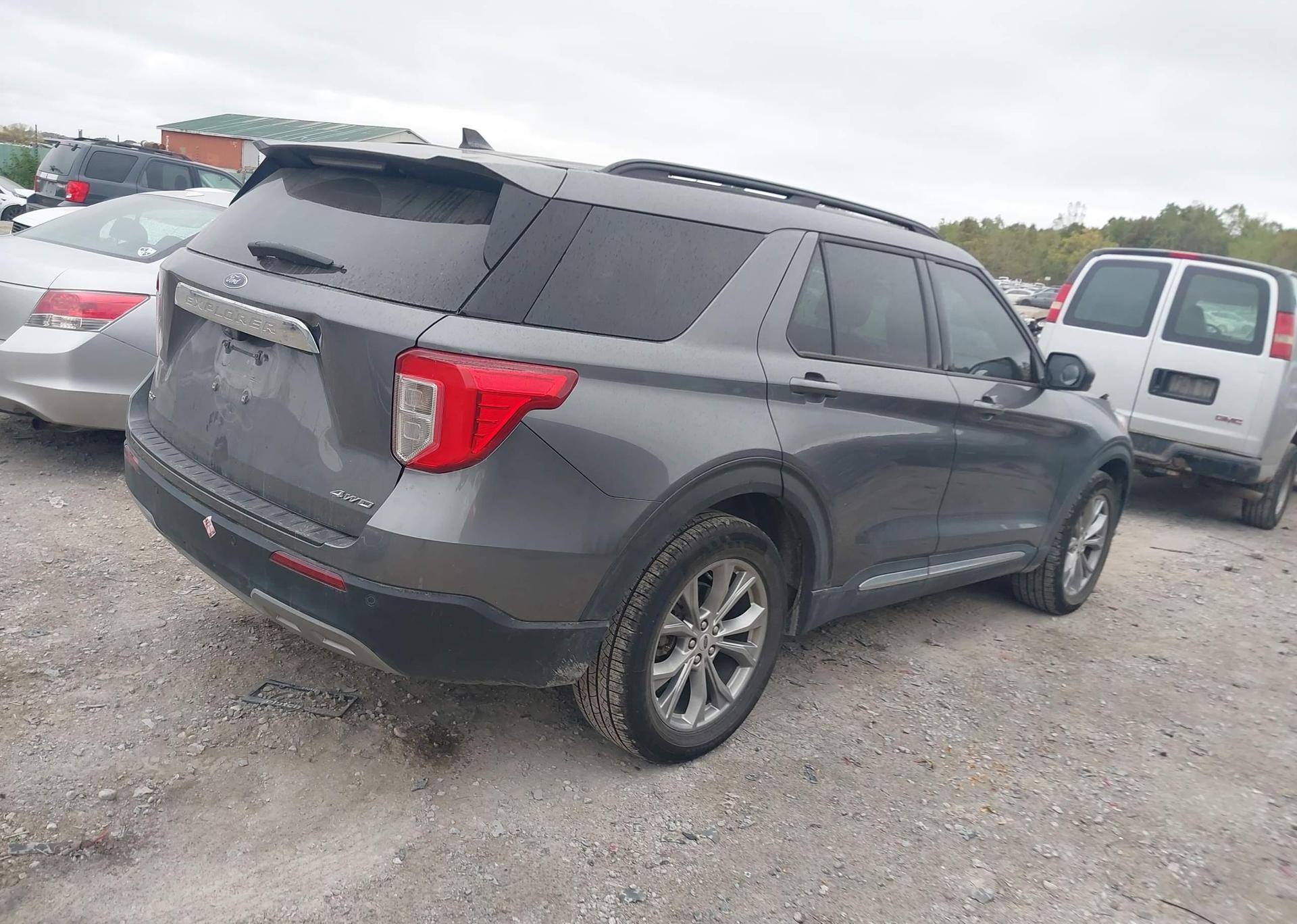2022 FORD EXPLORER XLT