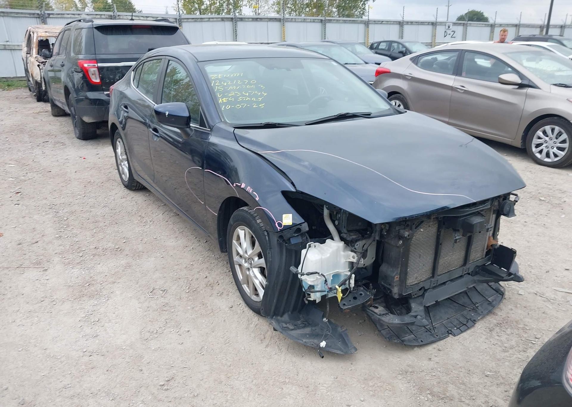 2015 MAZDA MAZDA3 GS