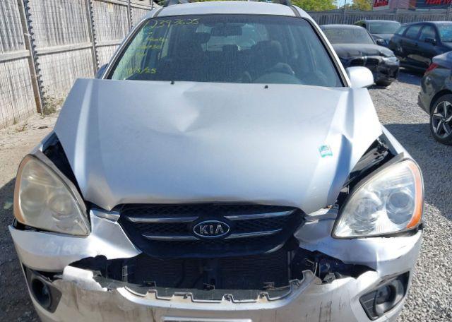 2009 KIA RONDO LX