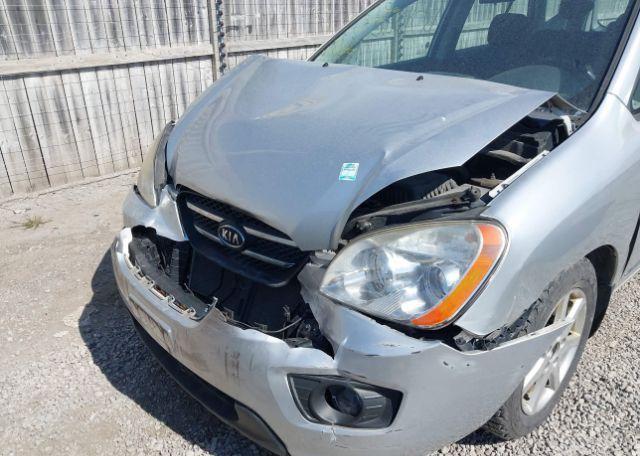 2009 KIA RONDO LX