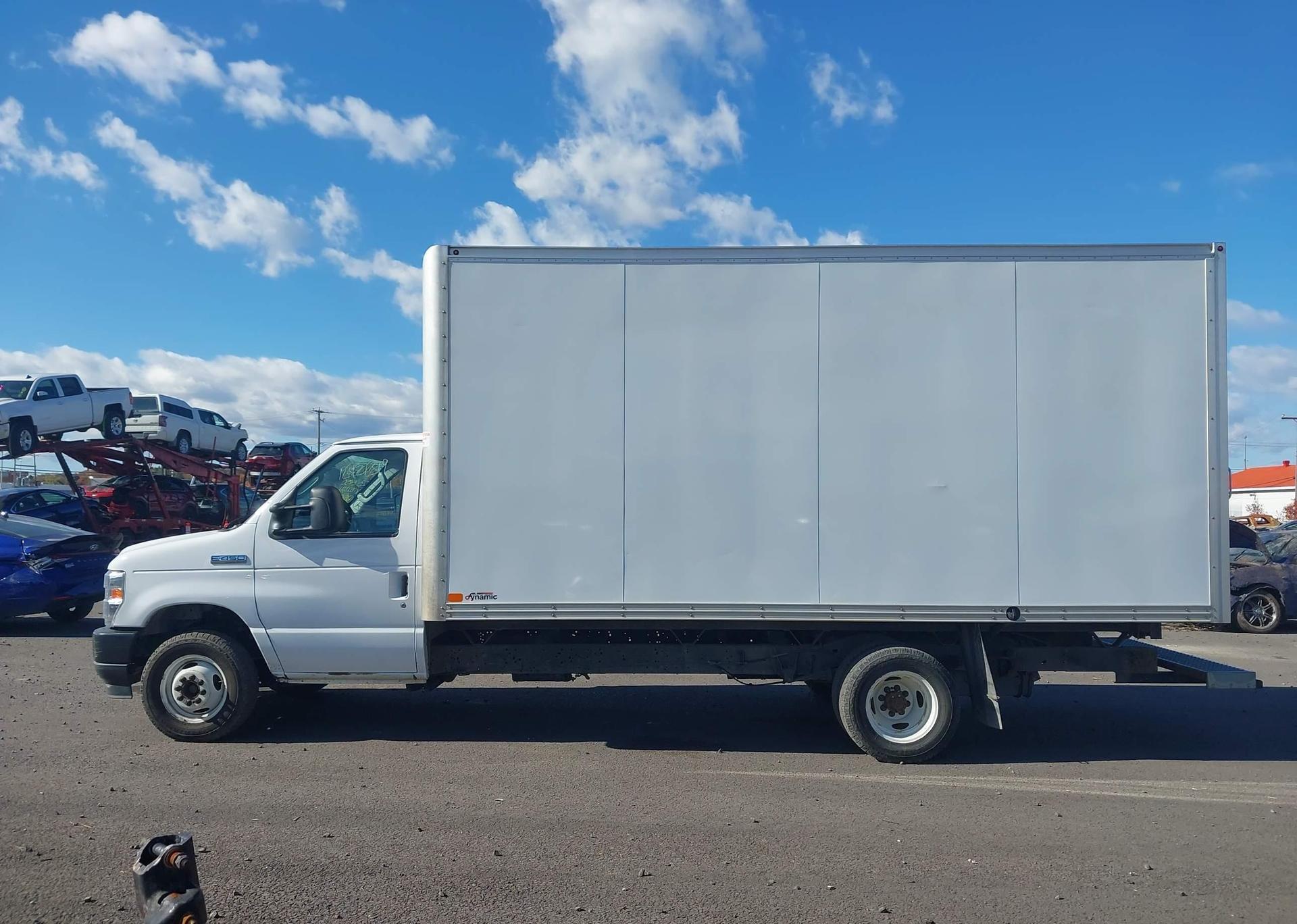 2023 FORD ECONOLINE E450 SUPER DUTY CUTAWAY VAN