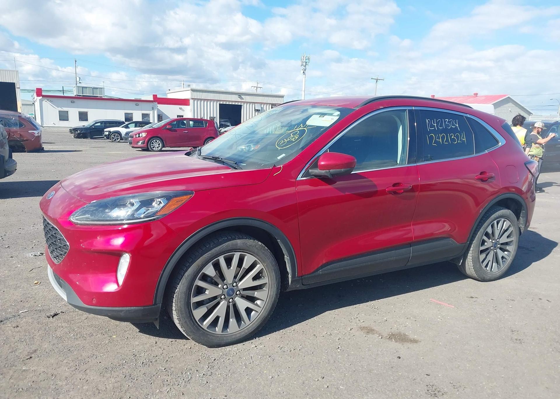 2022 FORD ESCAPE TITANIUM