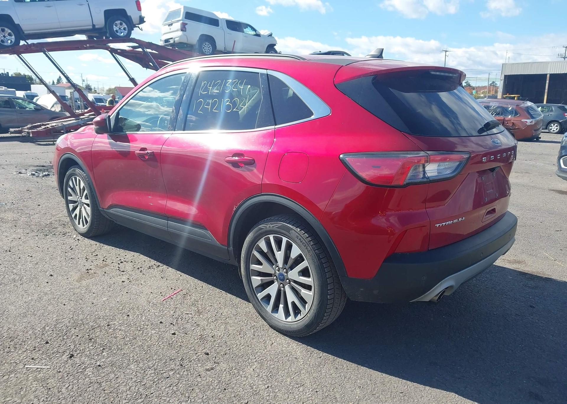 2022 FORD ESCAPE TITANIUM