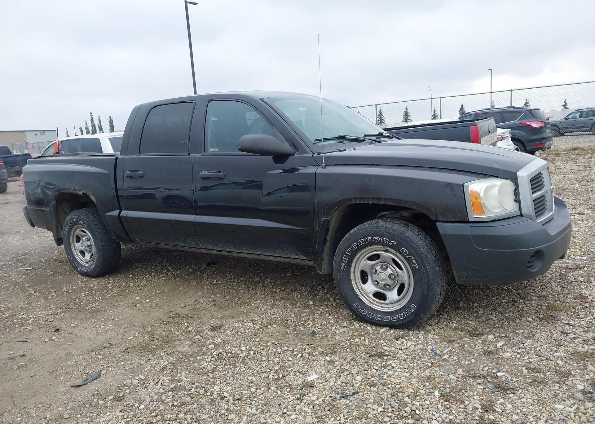 2006 DODGE DAKOTA QUAD
