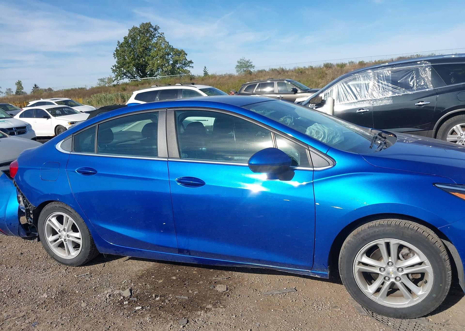 2018 CHEVROLET CRUZE