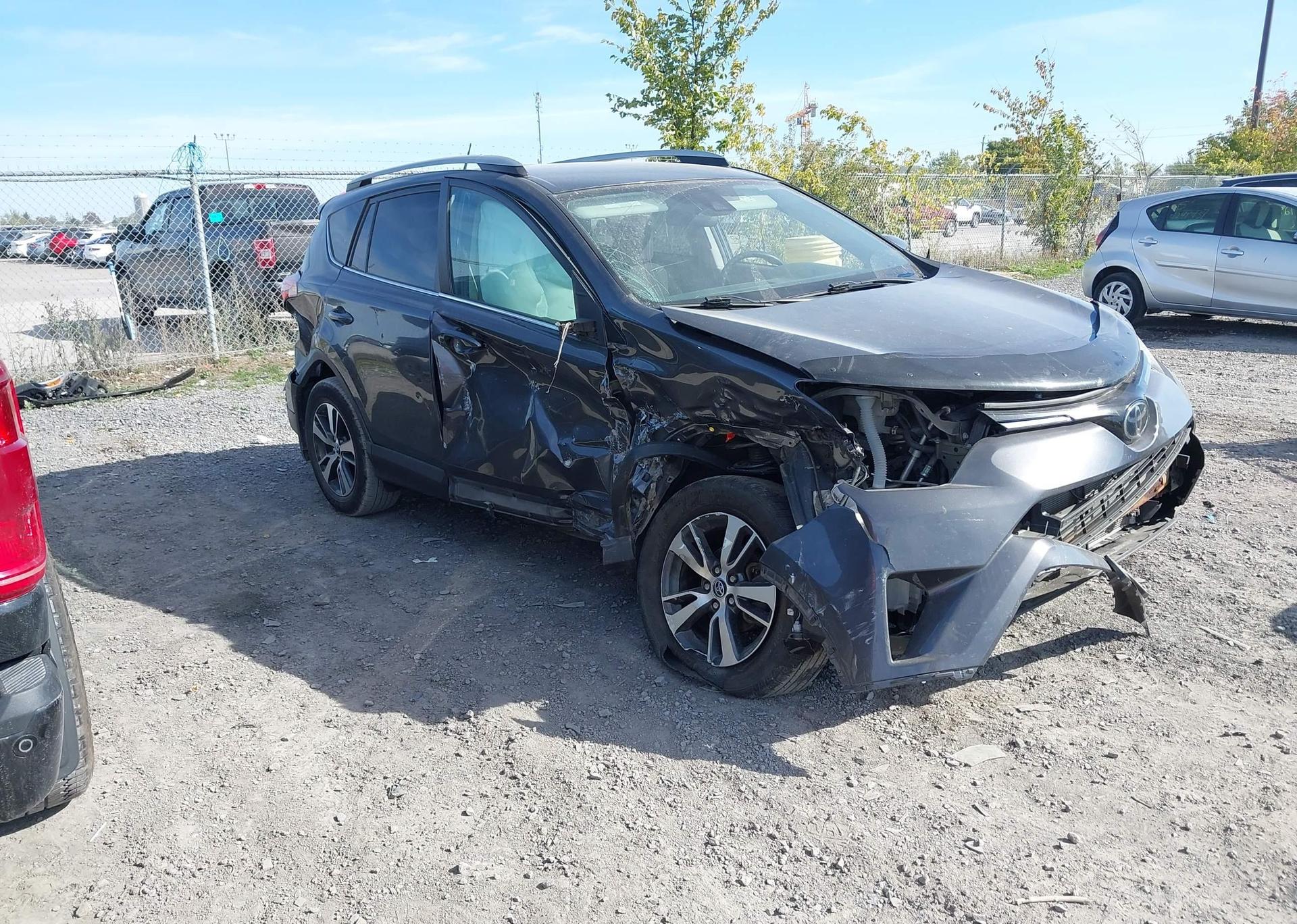 2018 TOYOTA RAV4 LE