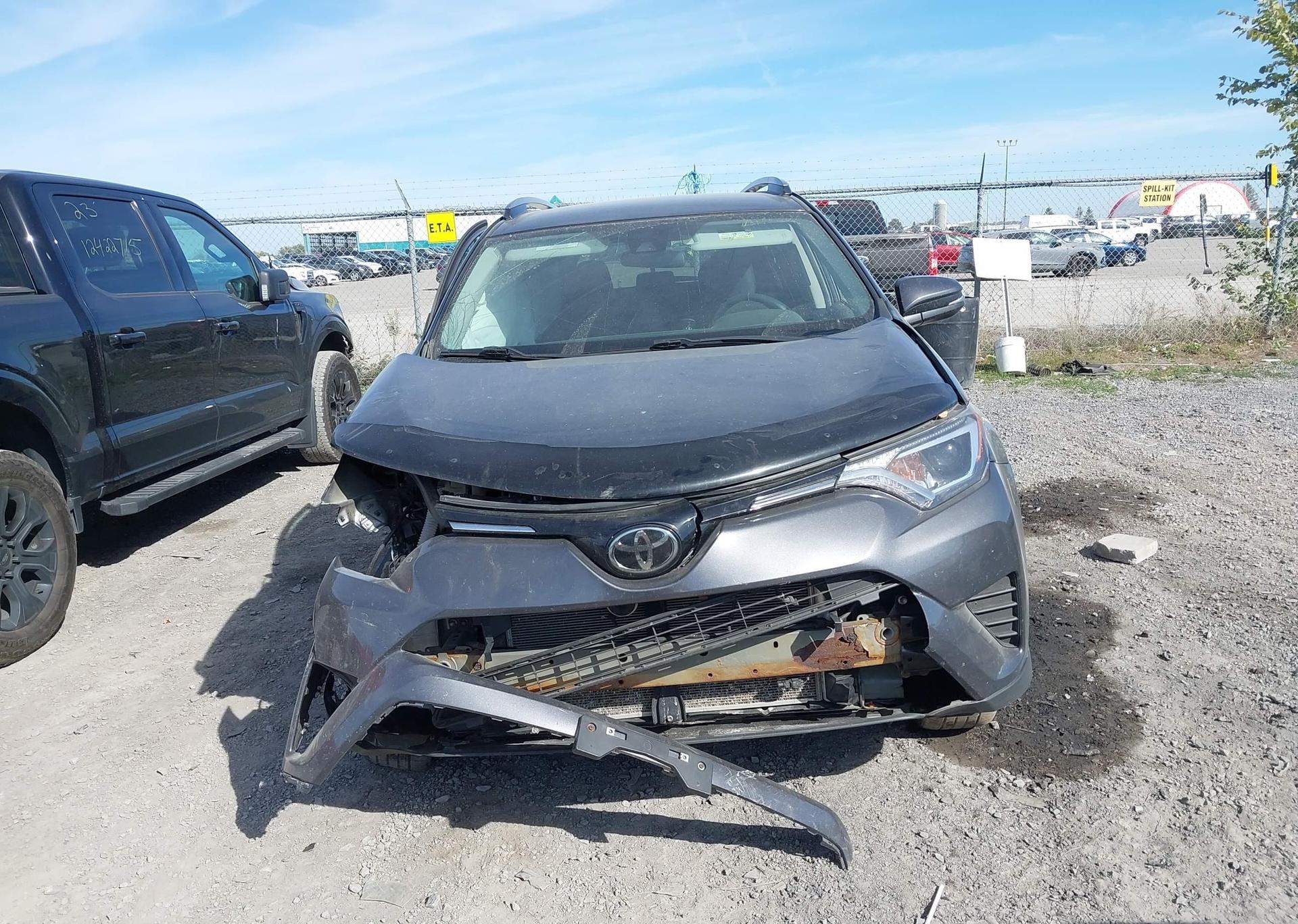2018 TOYOTA RAV4 LE