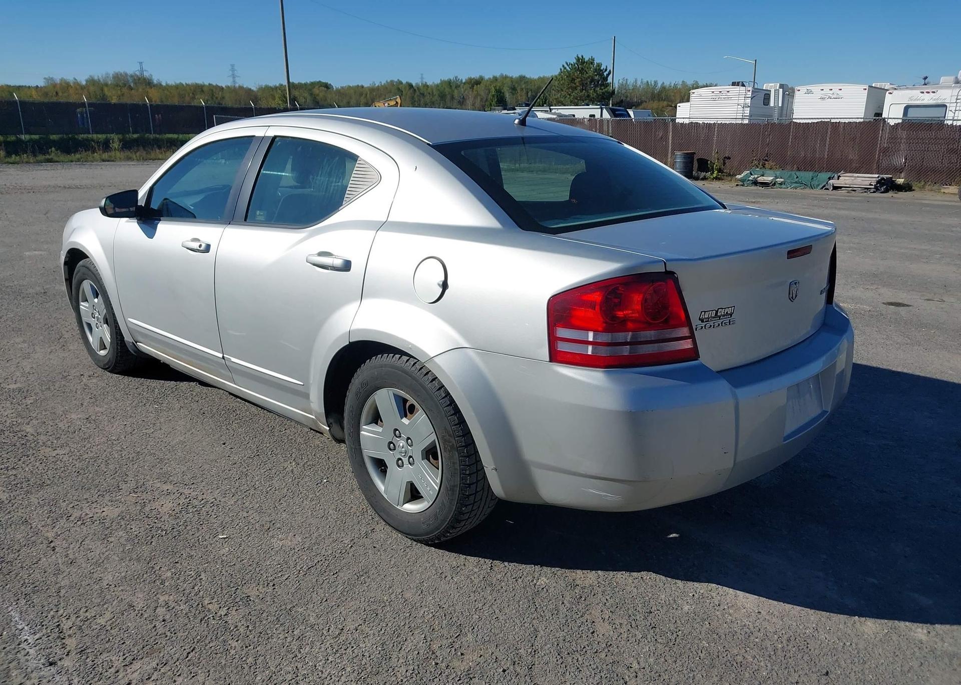 2010 DODGE AVENGER SE