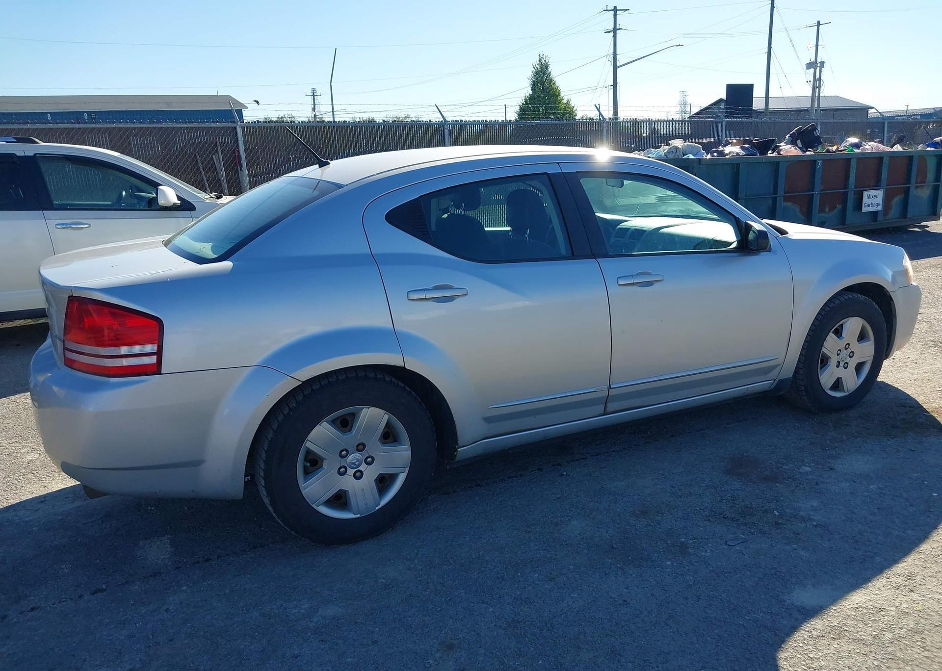 2010 DODGE AVENGER SE