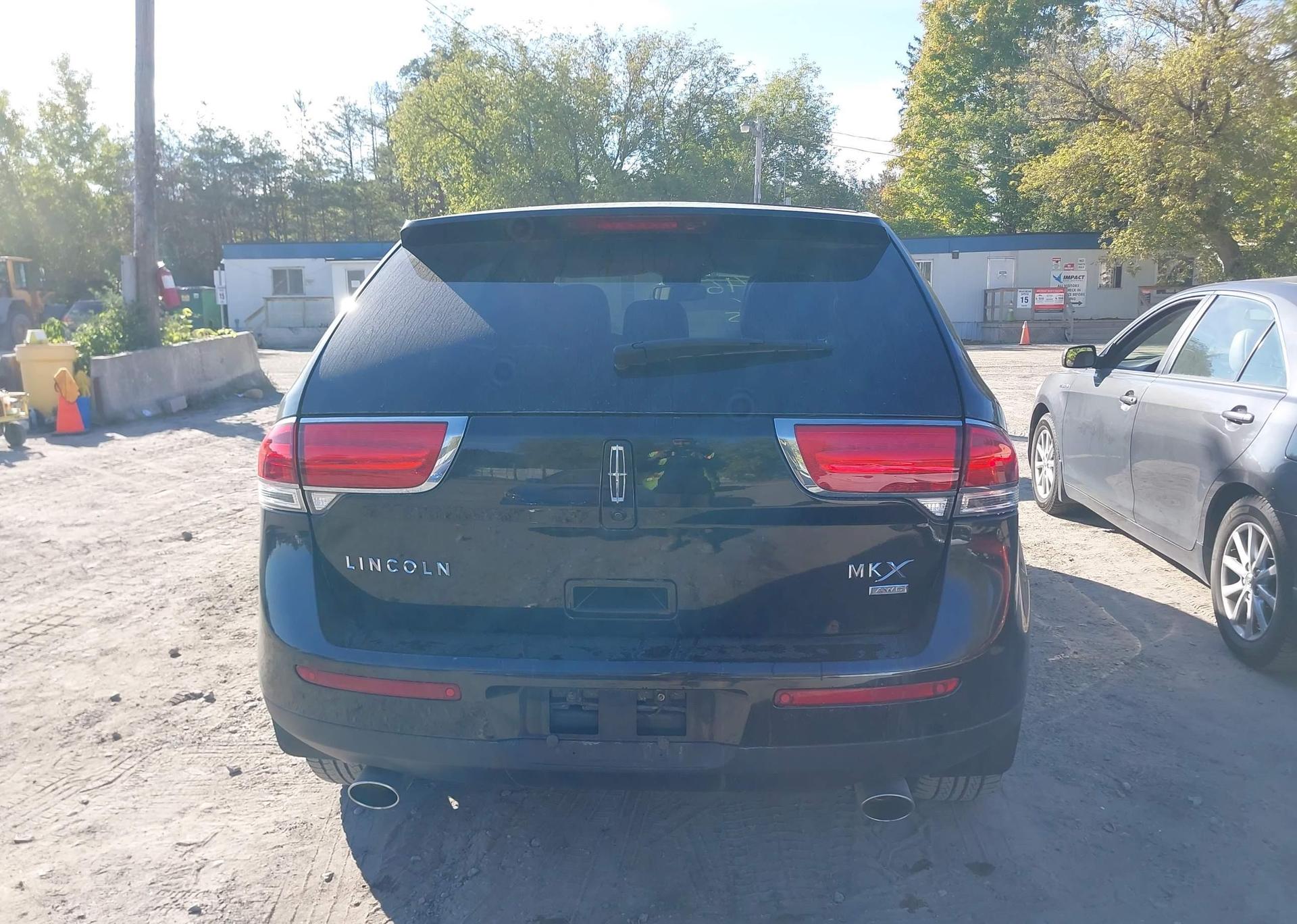 2011 LINCOLN MKX