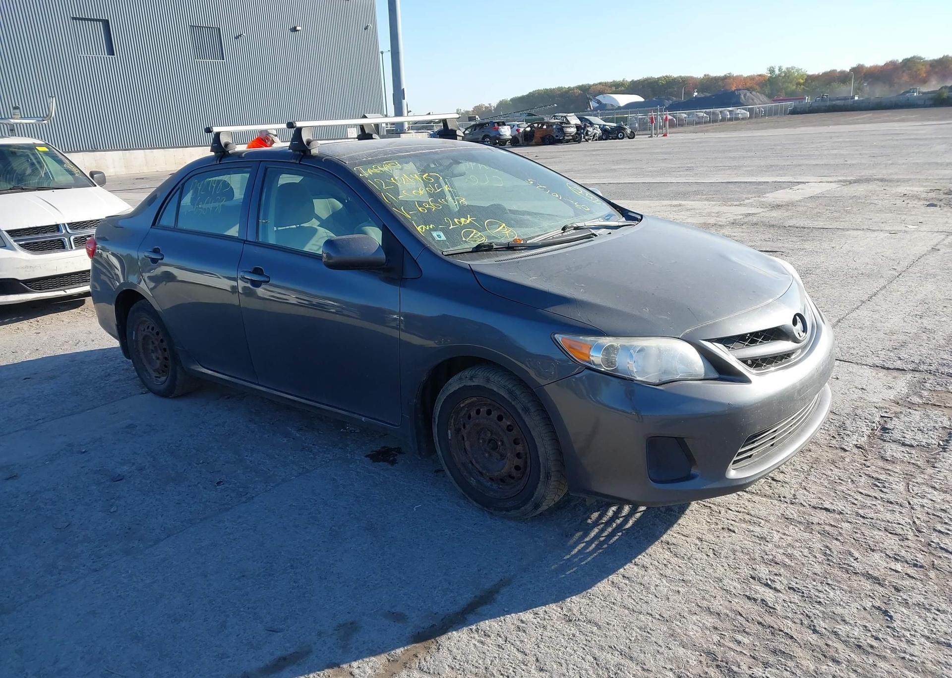 2011 TOYOTA COROLLA