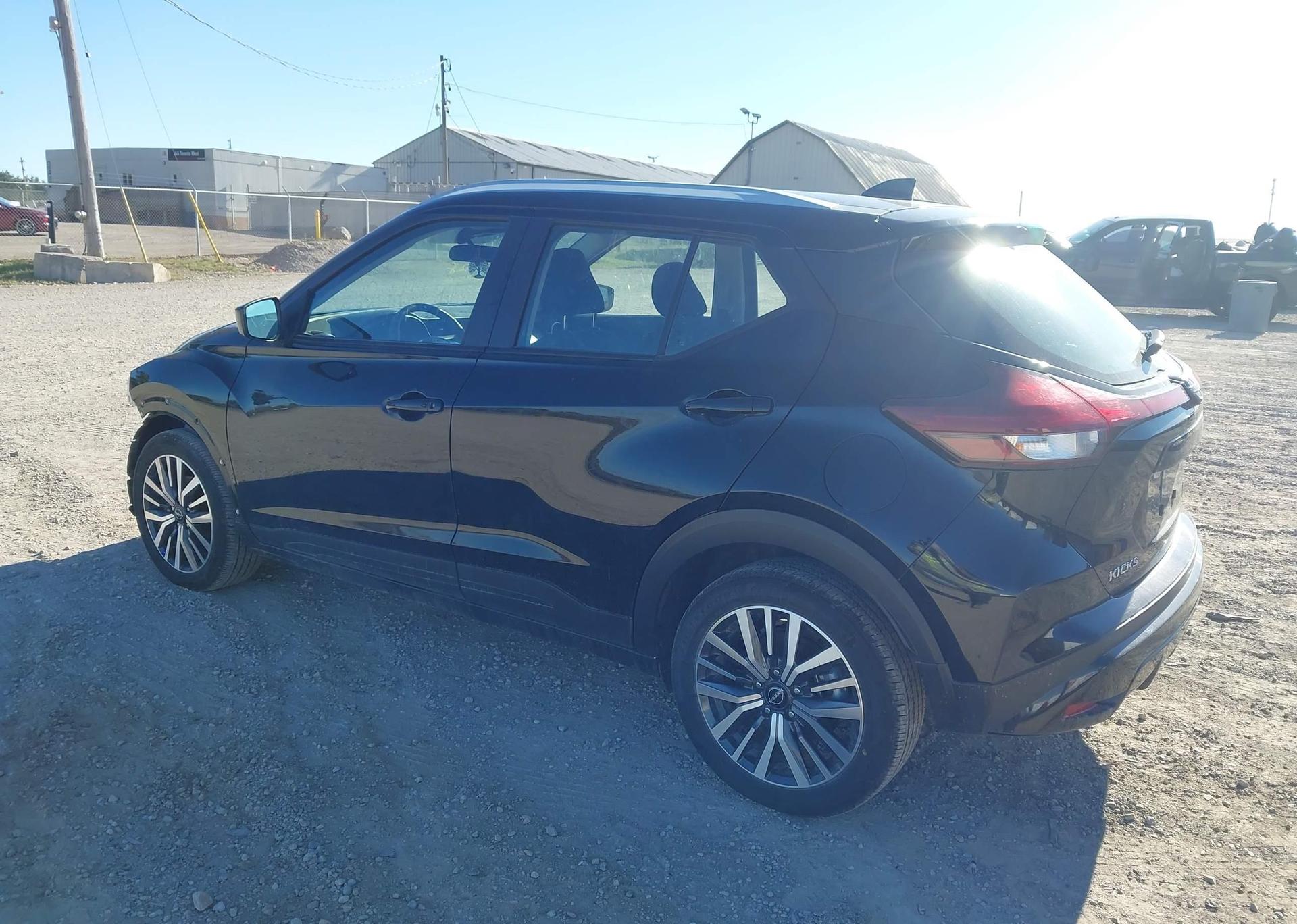 2023 NISSAN KICKS SV
