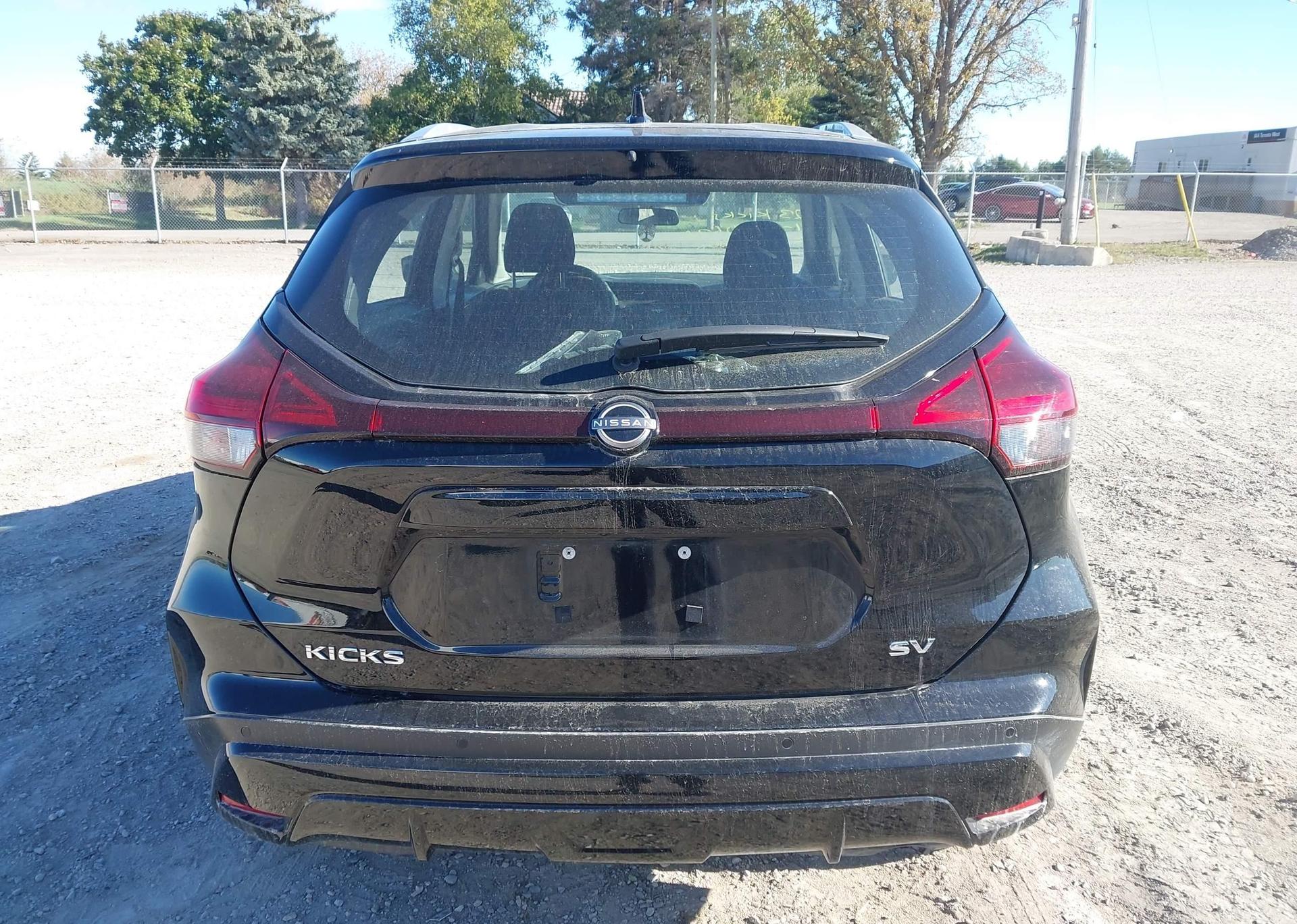 2023 NISSAN KICKS SV