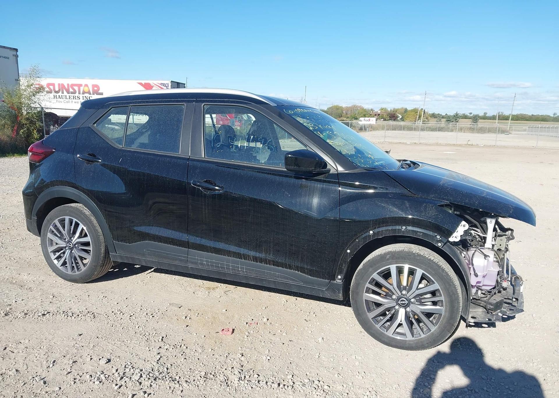 2023 NISSAN KICKS SV