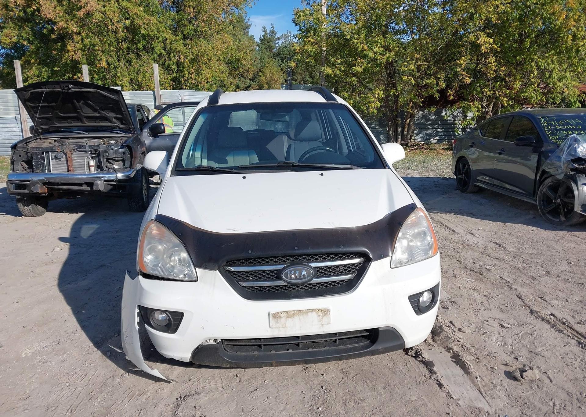 2008 KIA RONDO LX