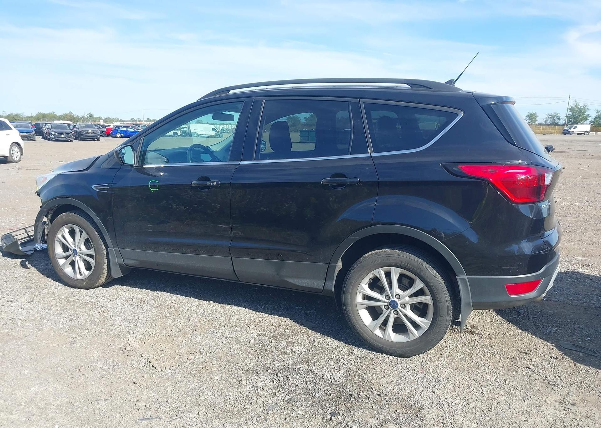 2019 FORD ESCAPE SEL