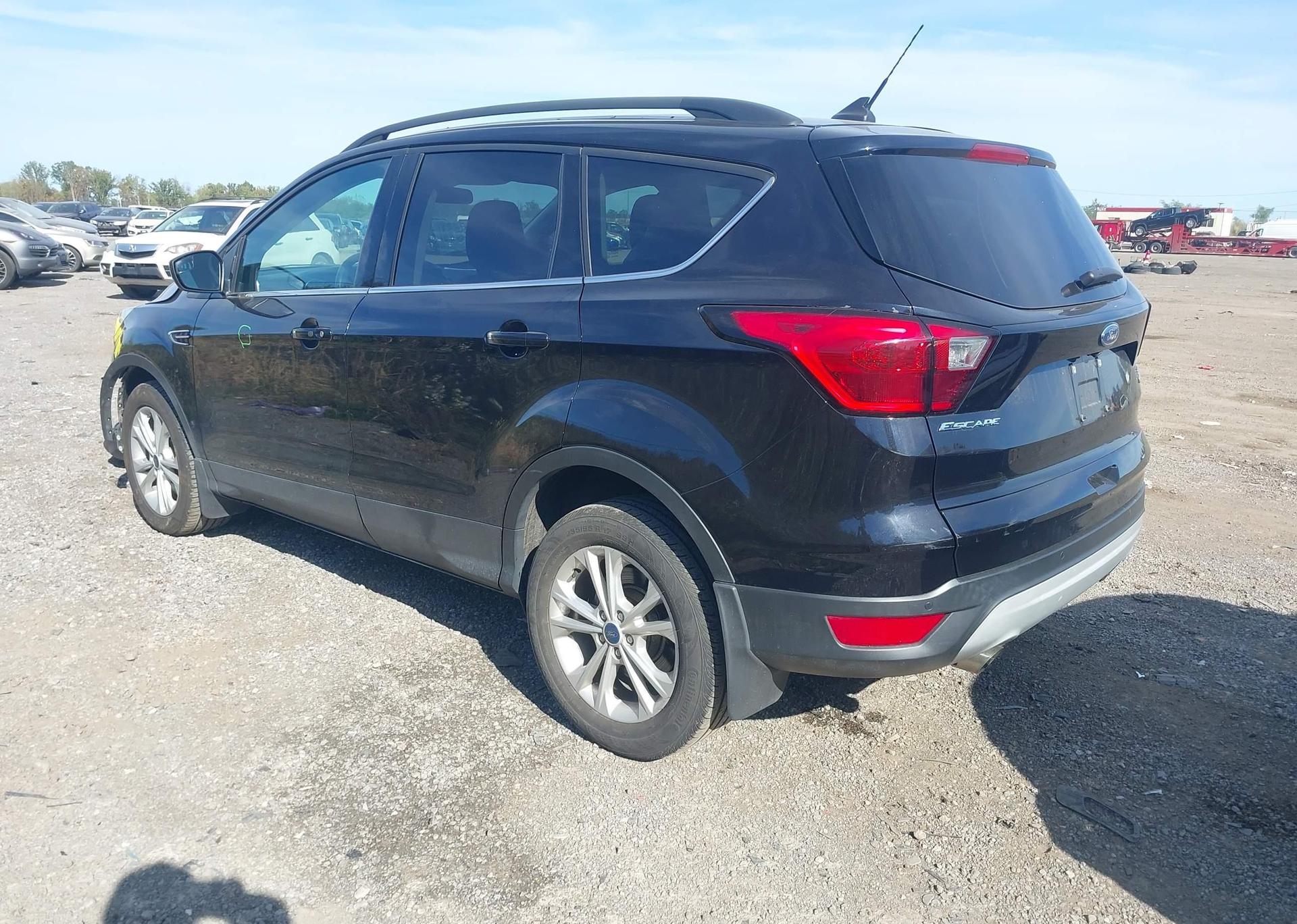 2019 FORD ESCAPE SEL