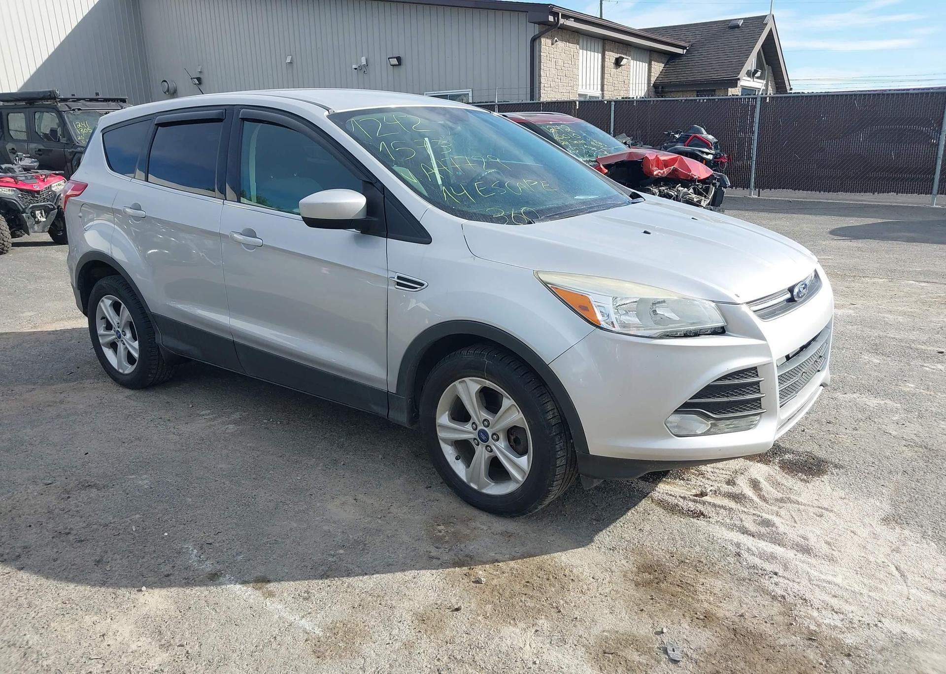 2014 FORD ESCAPE SE
