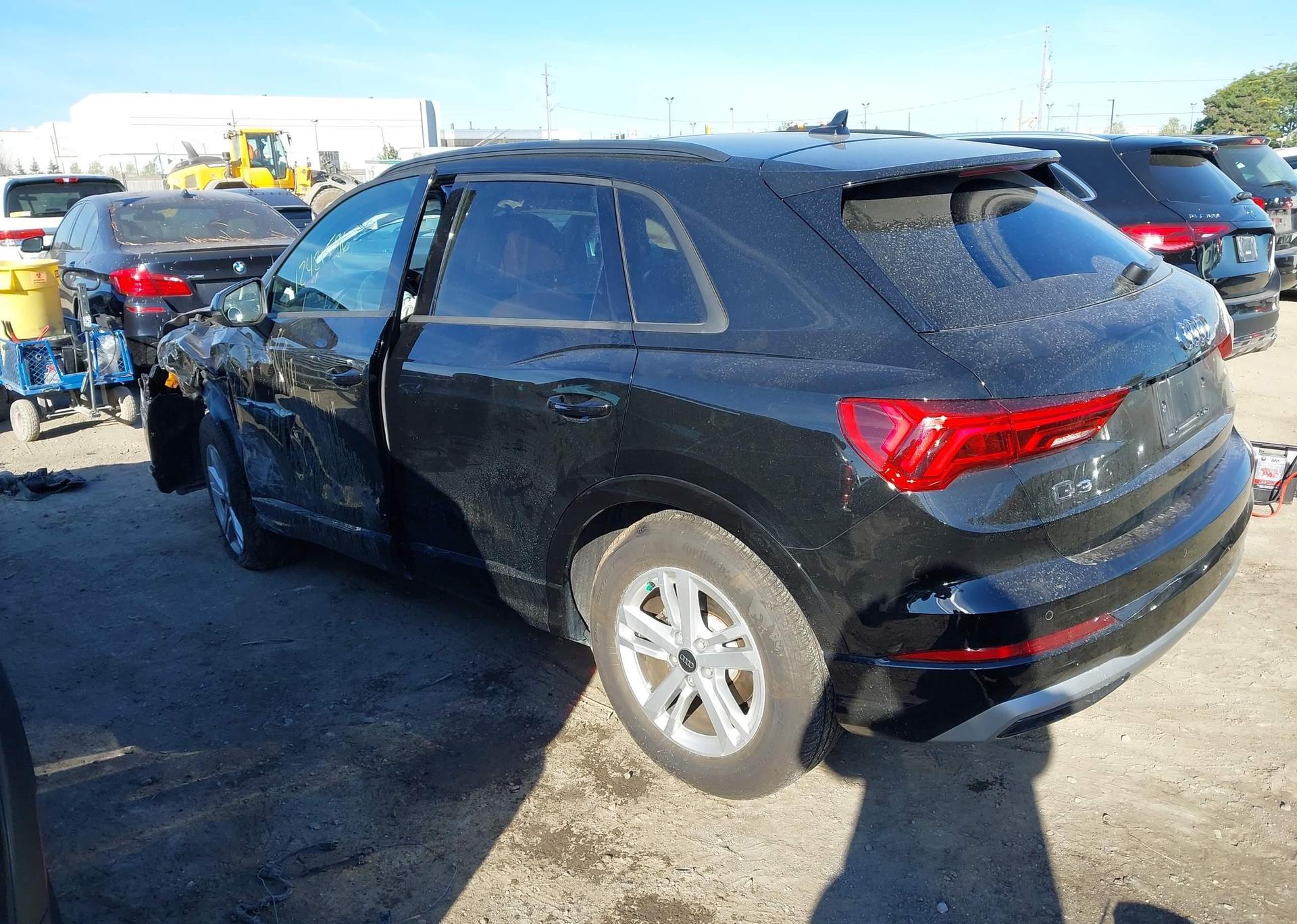 2023 AUDI Q3 40 KOMFORT