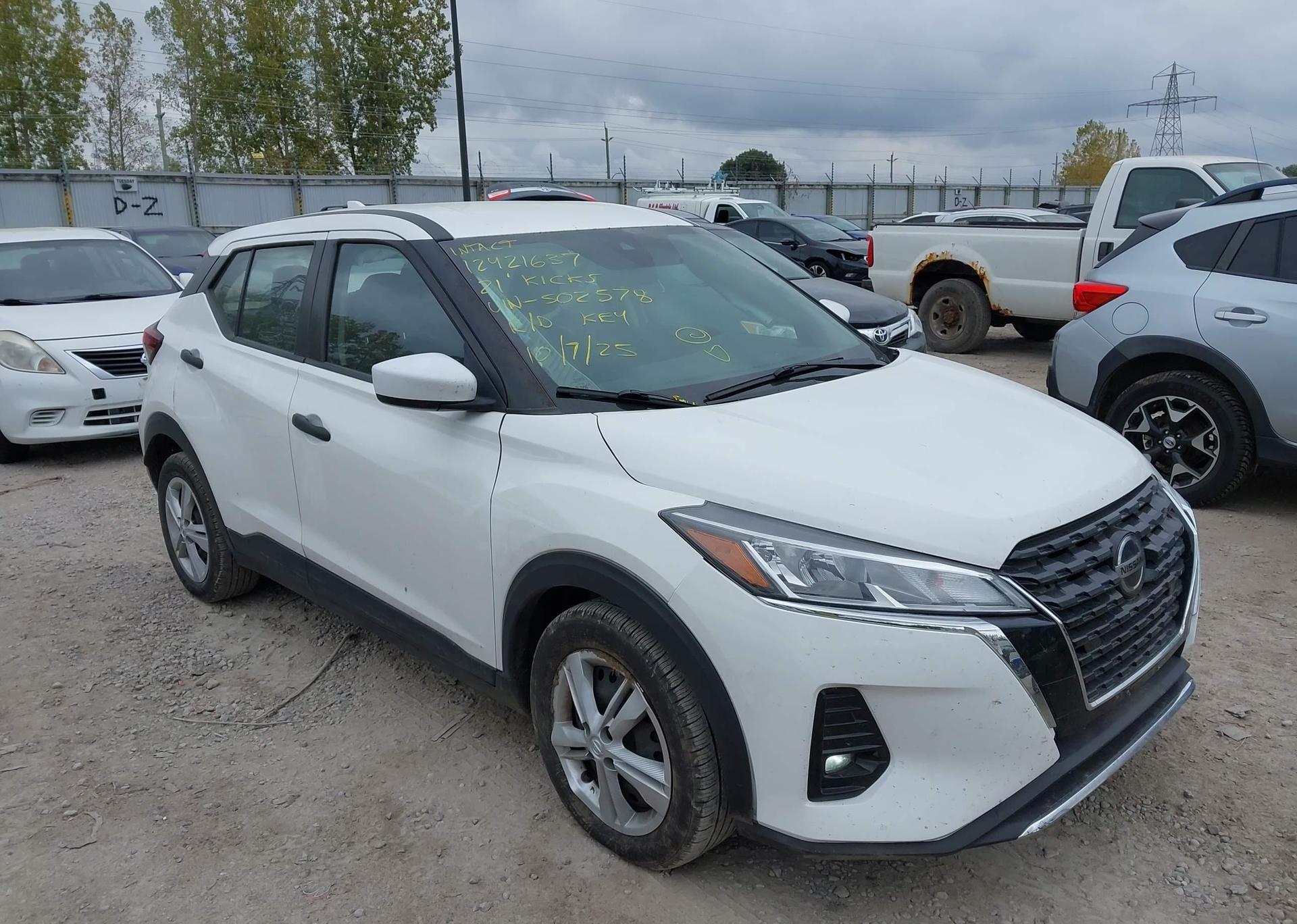 2021 NISSAN KICKS