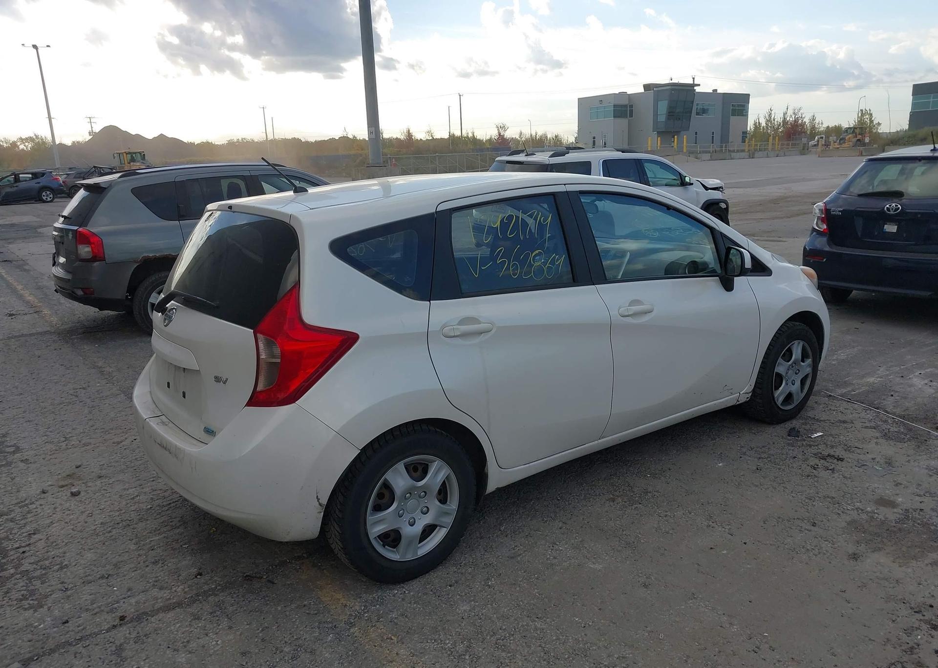 2014 NISSAN VERSA