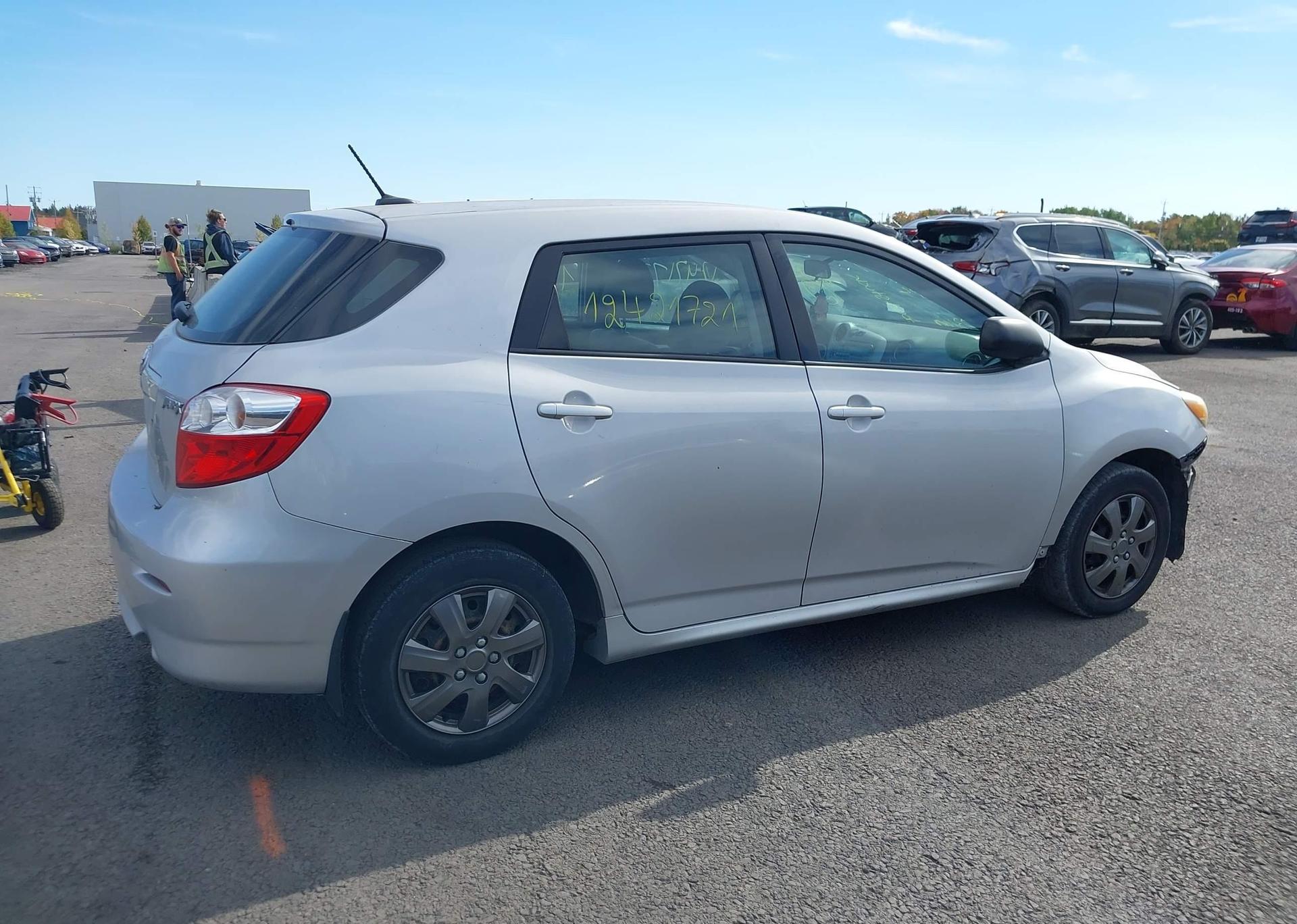 2011 TOYOTA MATRIX